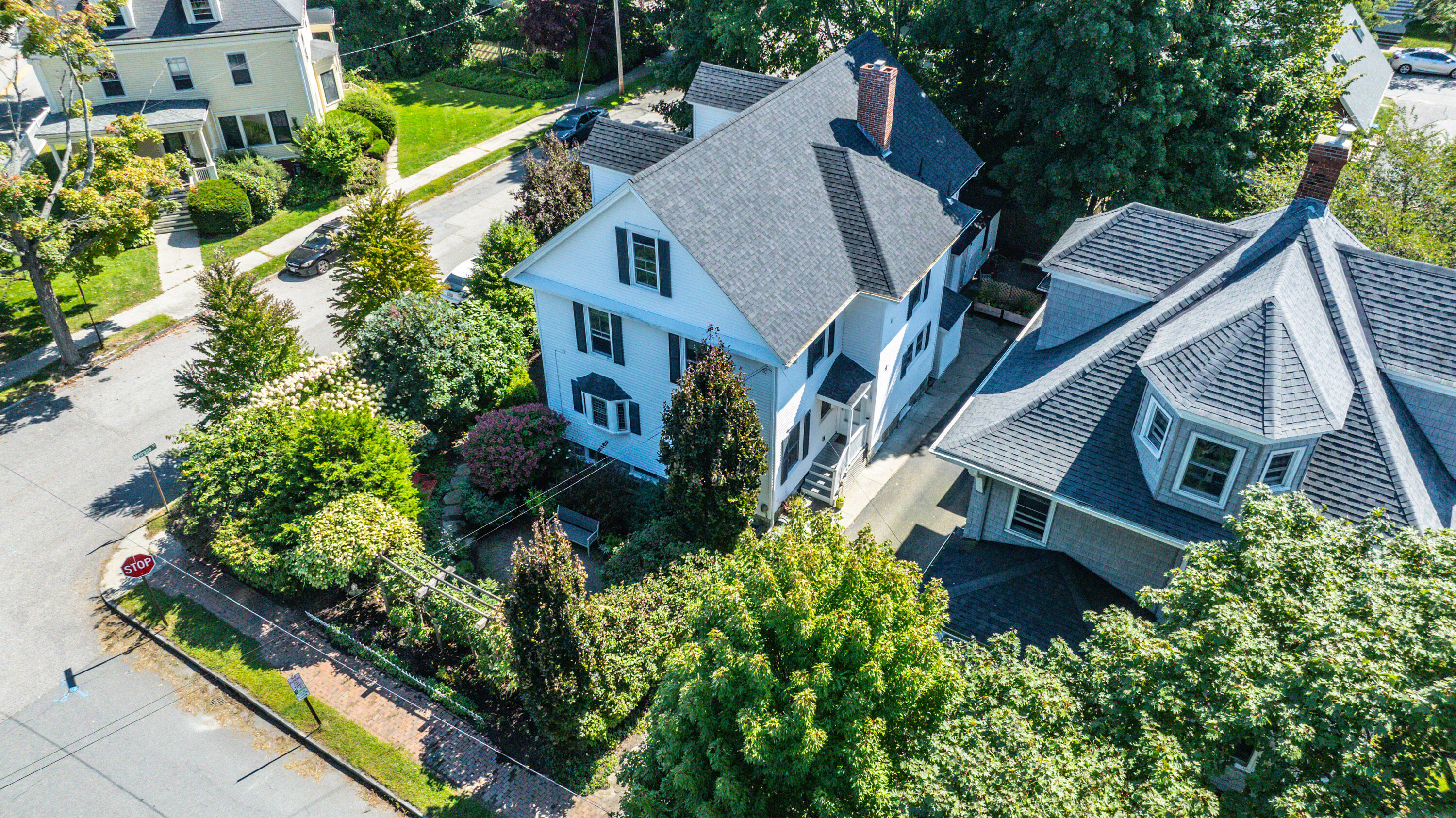 52 Melrose Street