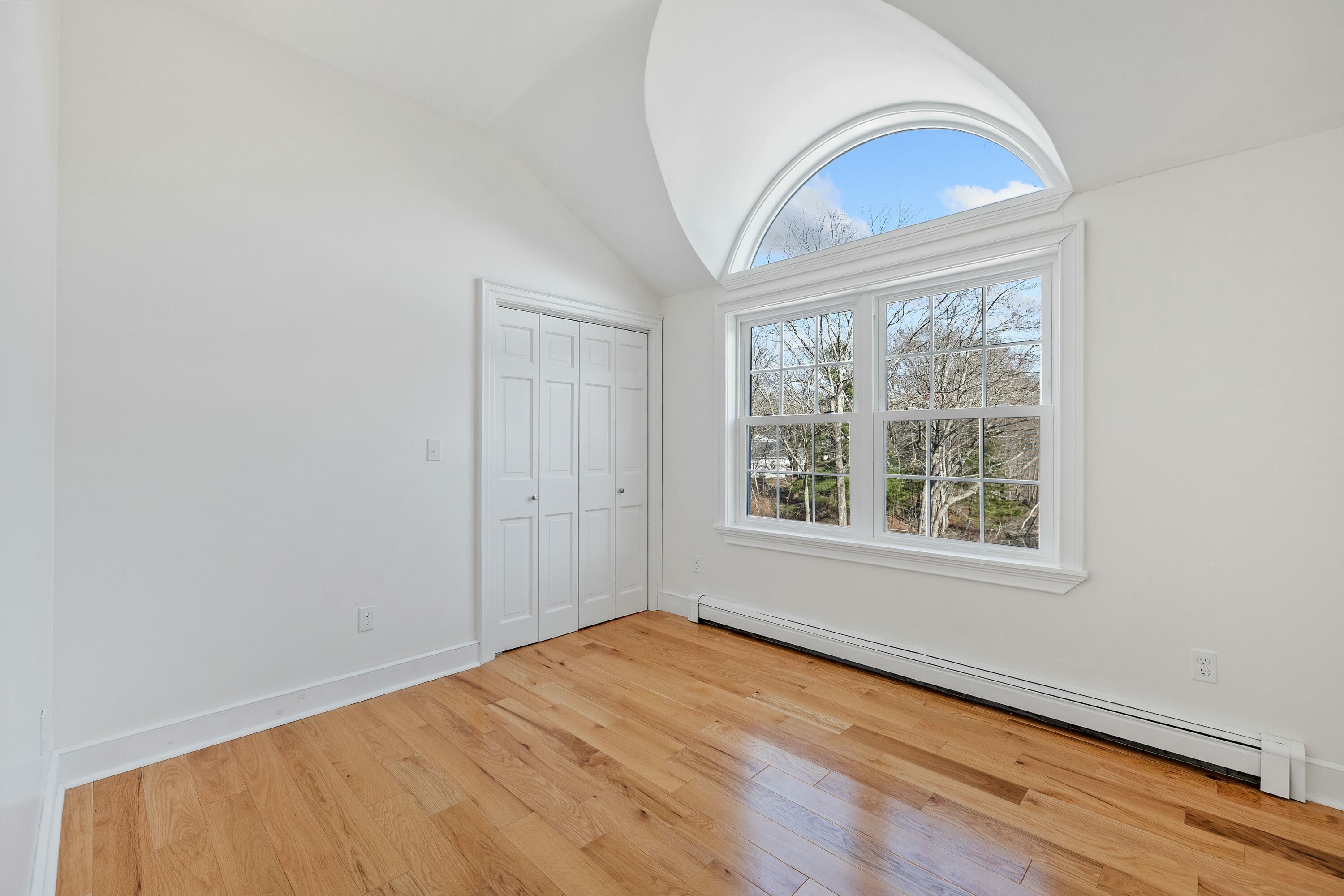 225 Beachwood Avenue