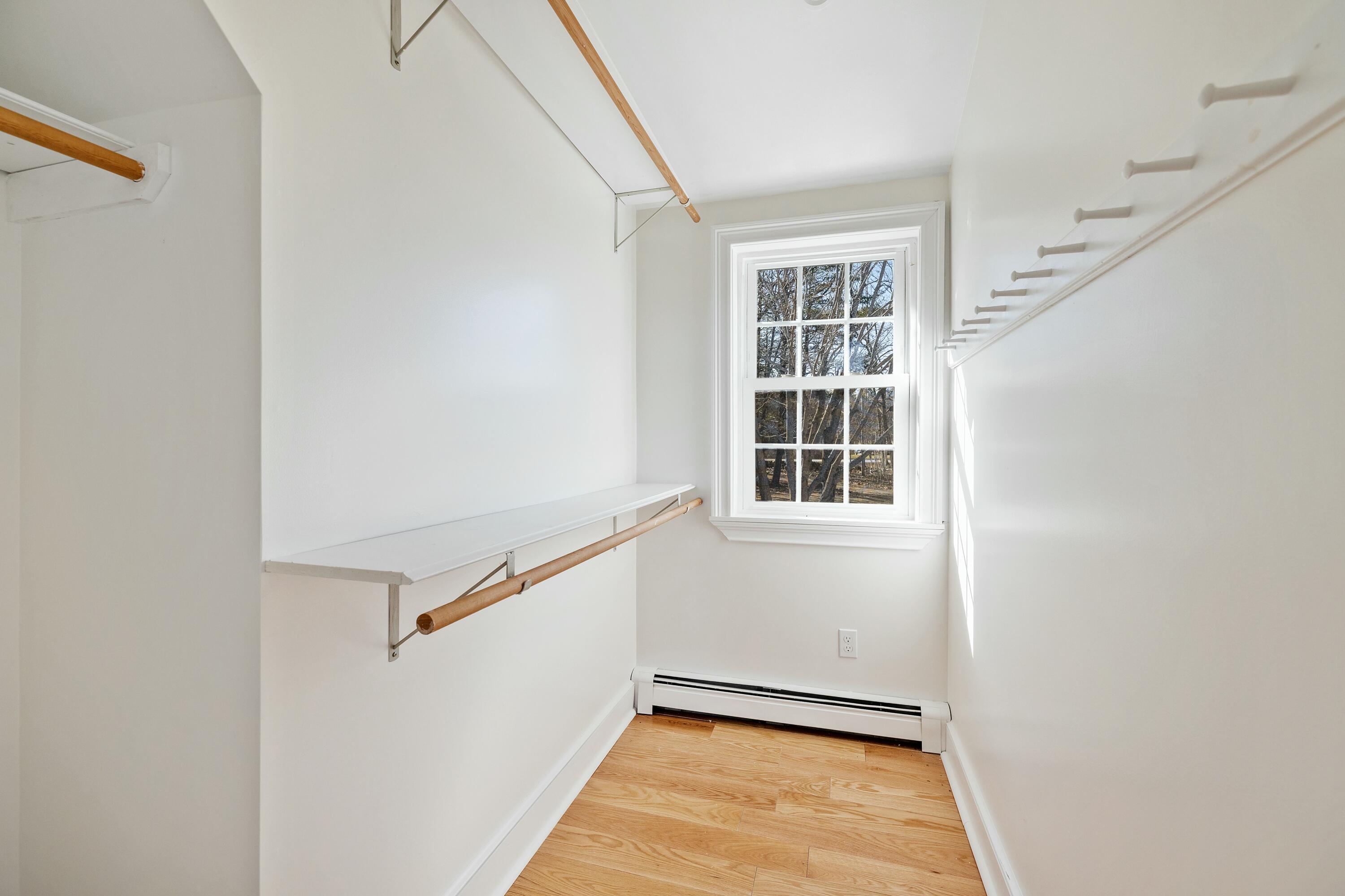 225 Beachwood Avenue