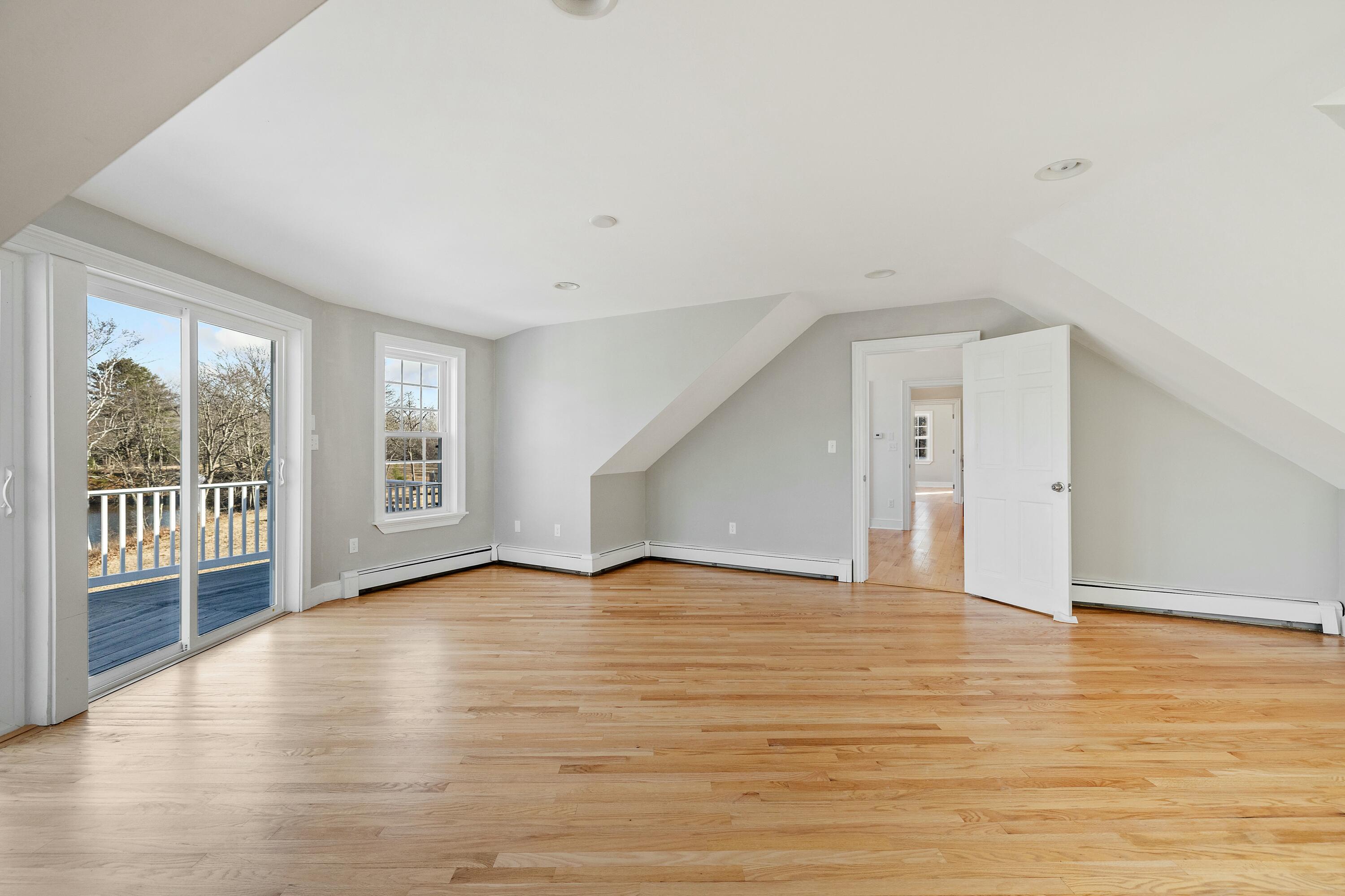 225 Beachwood Avenue