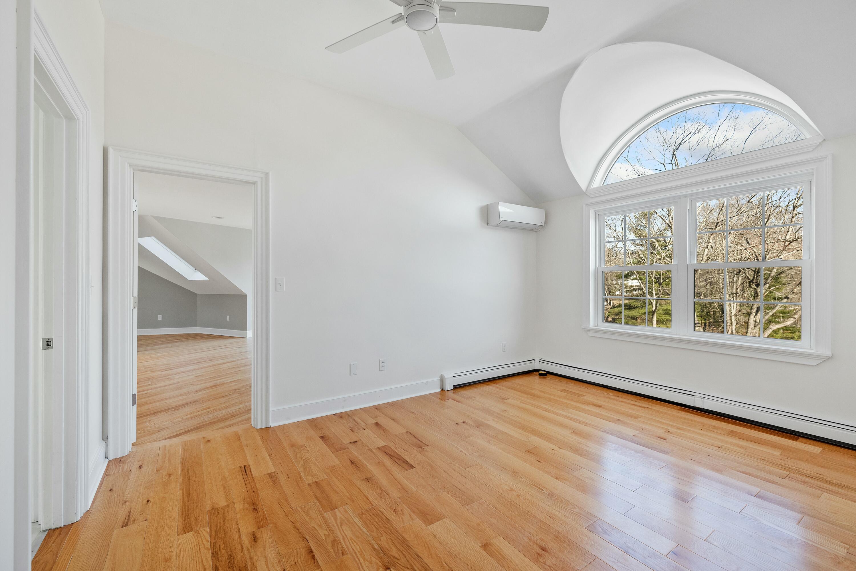 225 Beachwood Avenue