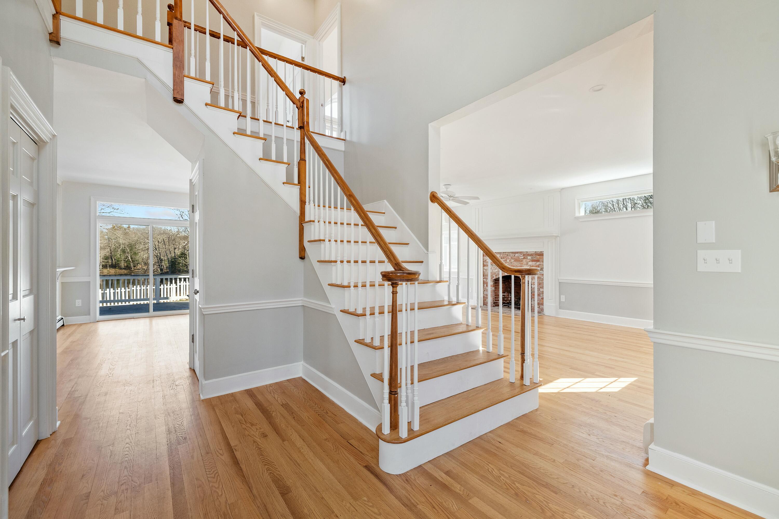 225 Beachwood Avenue