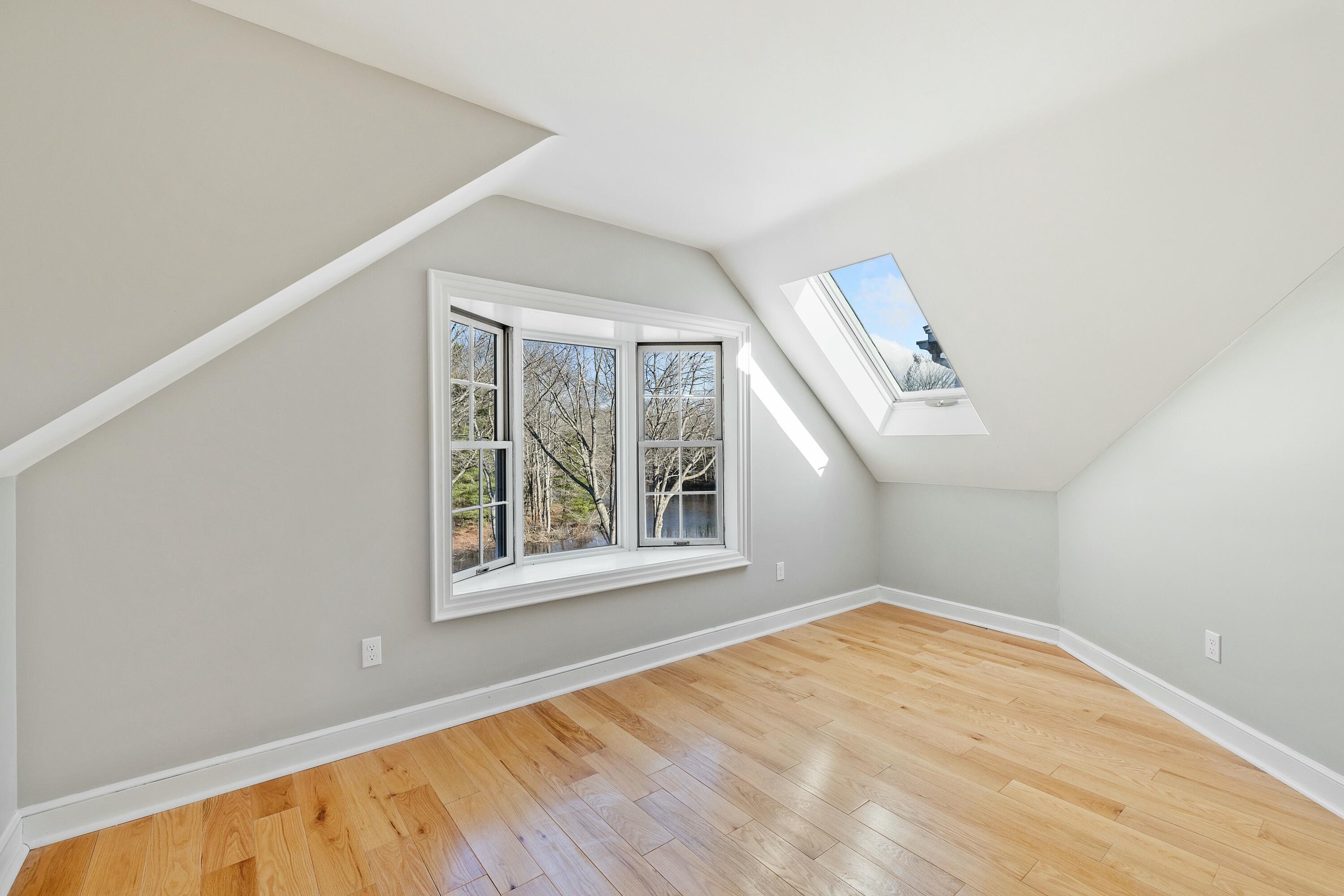225 Beachwood Avenue