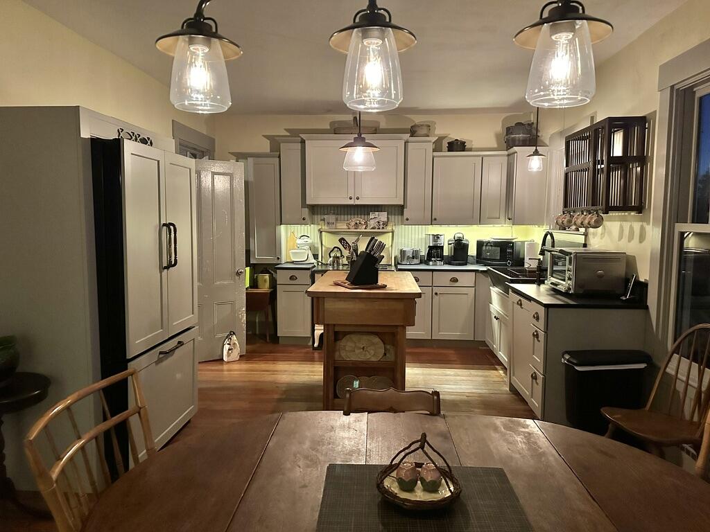 415 Glenmere Road
