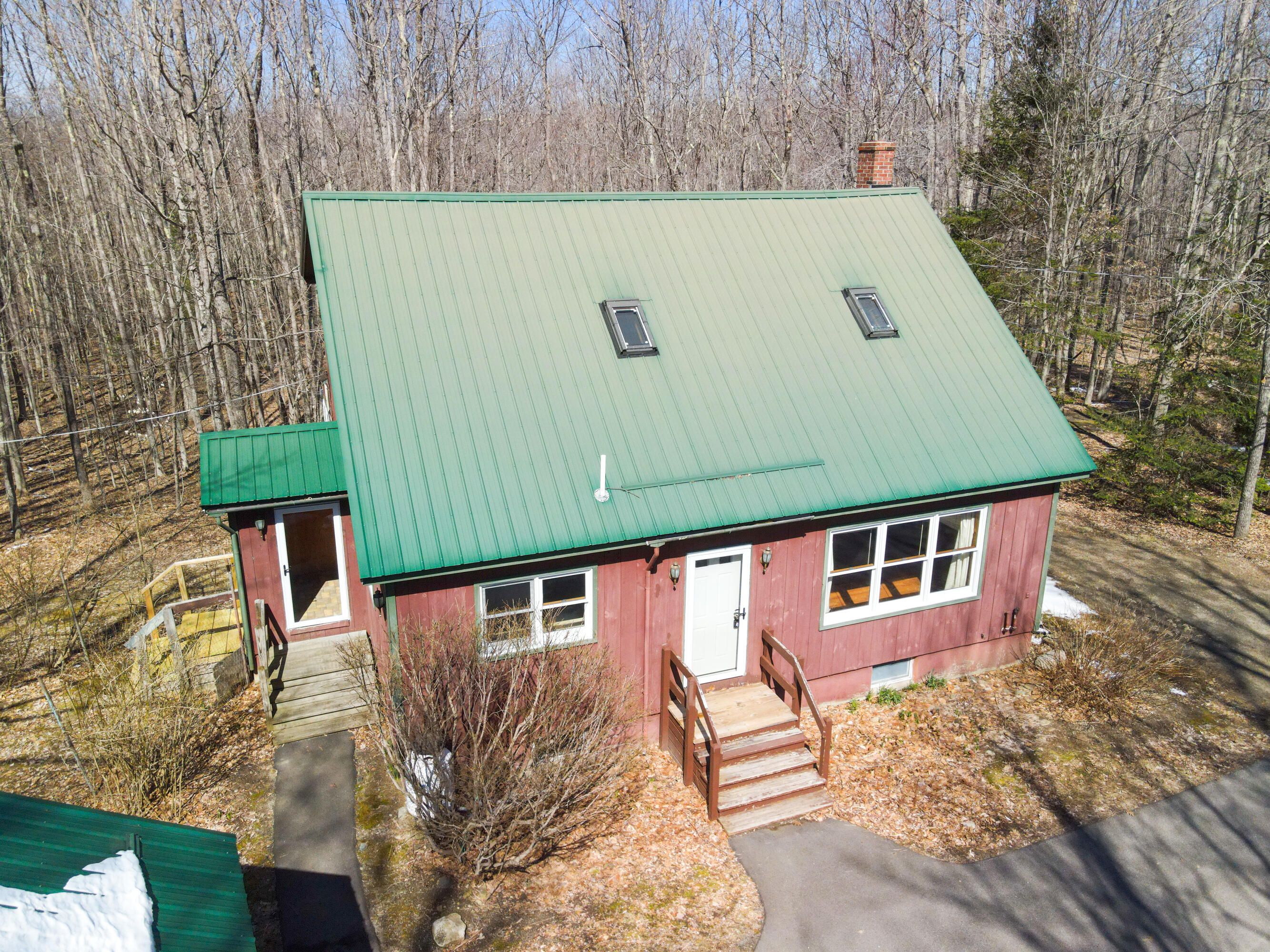 166 Carlton Pond Road