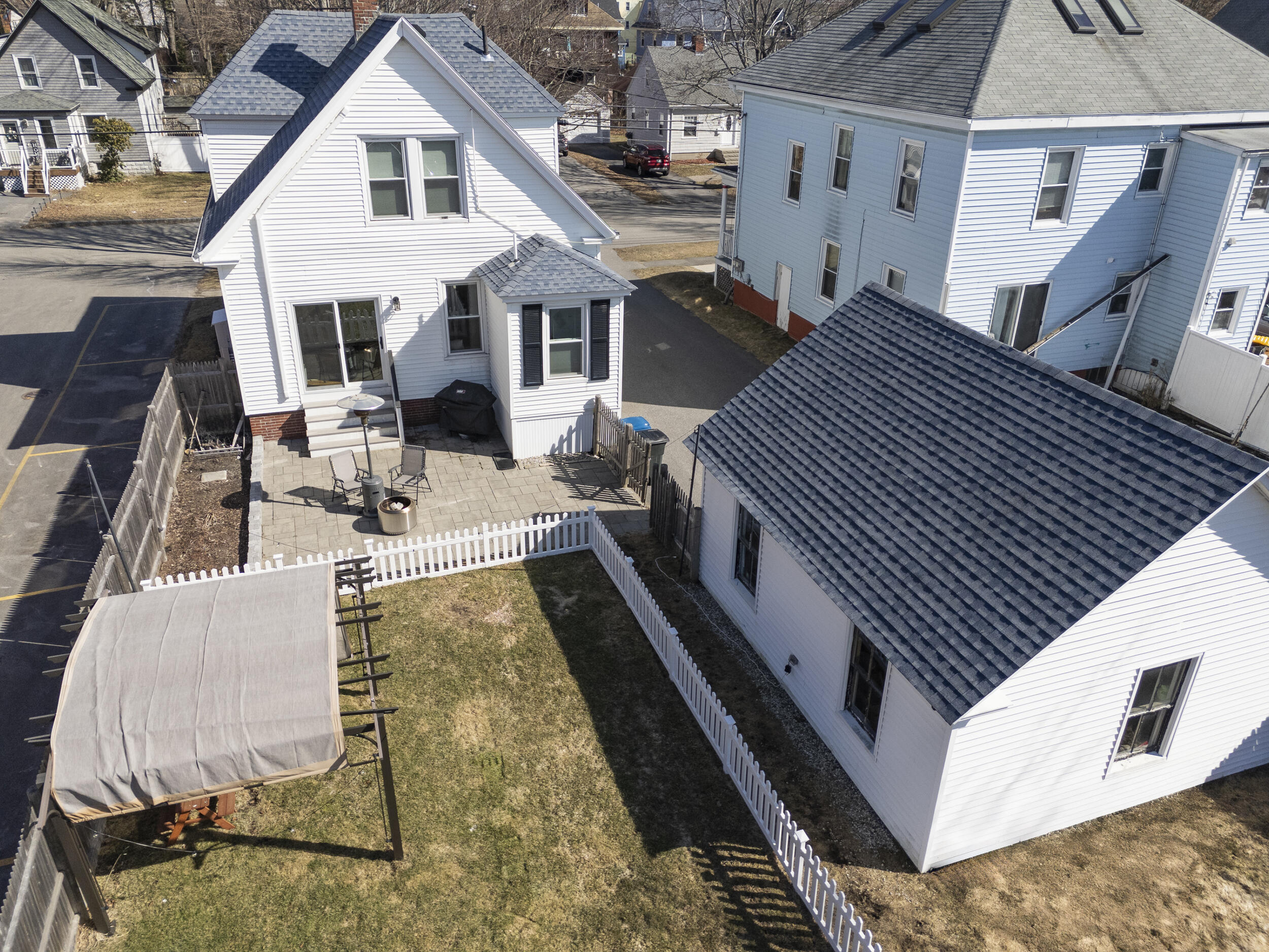 13 Lassell Street