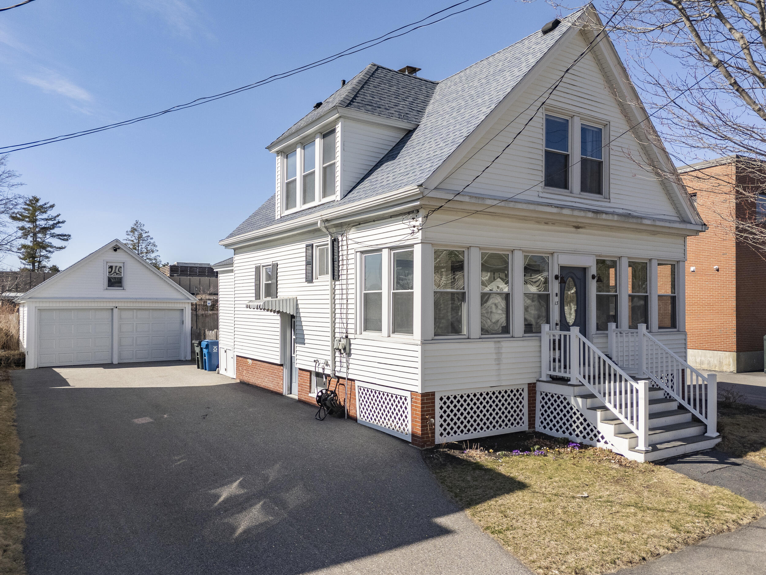 13 Lassell Street