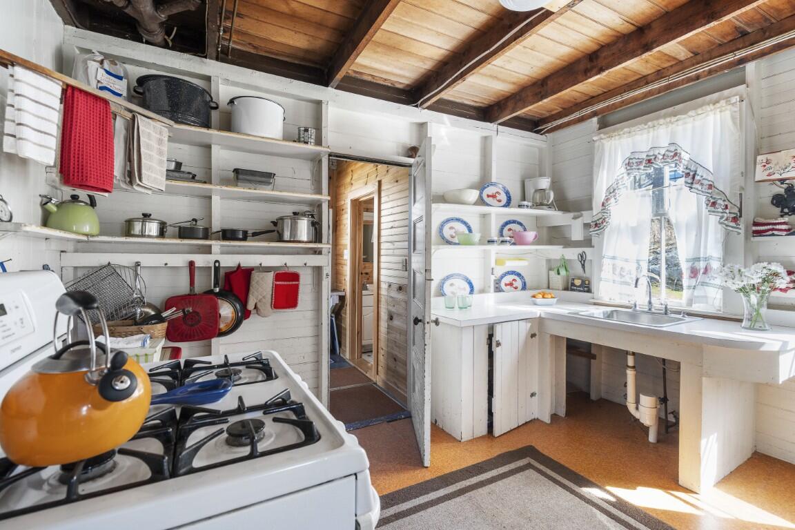 122 Camerons Point Road
