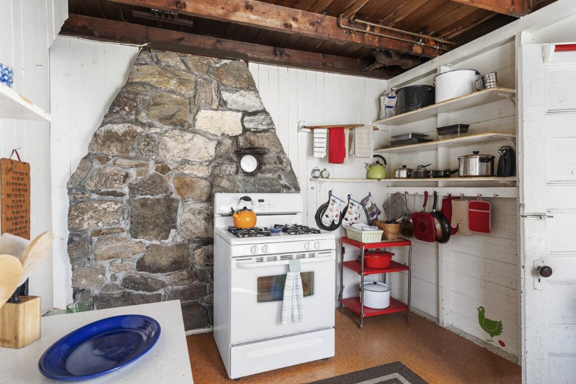 122 Camerons Point Road