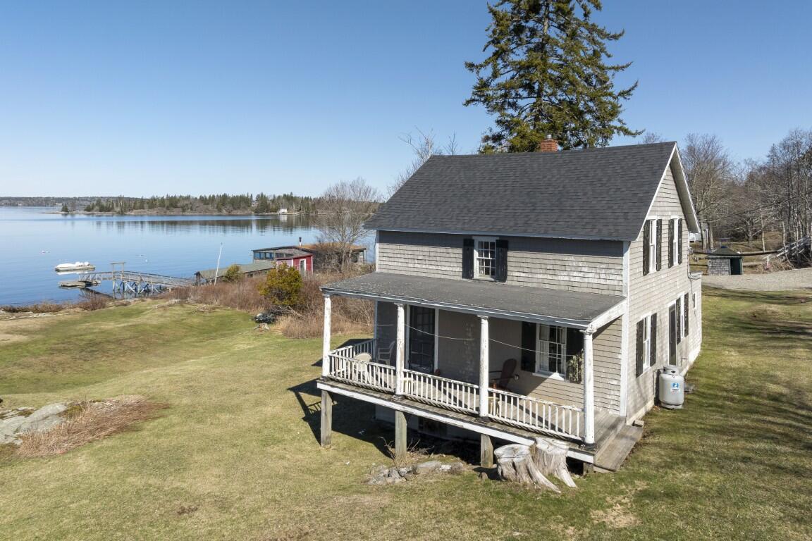 122 Camerons Point Road