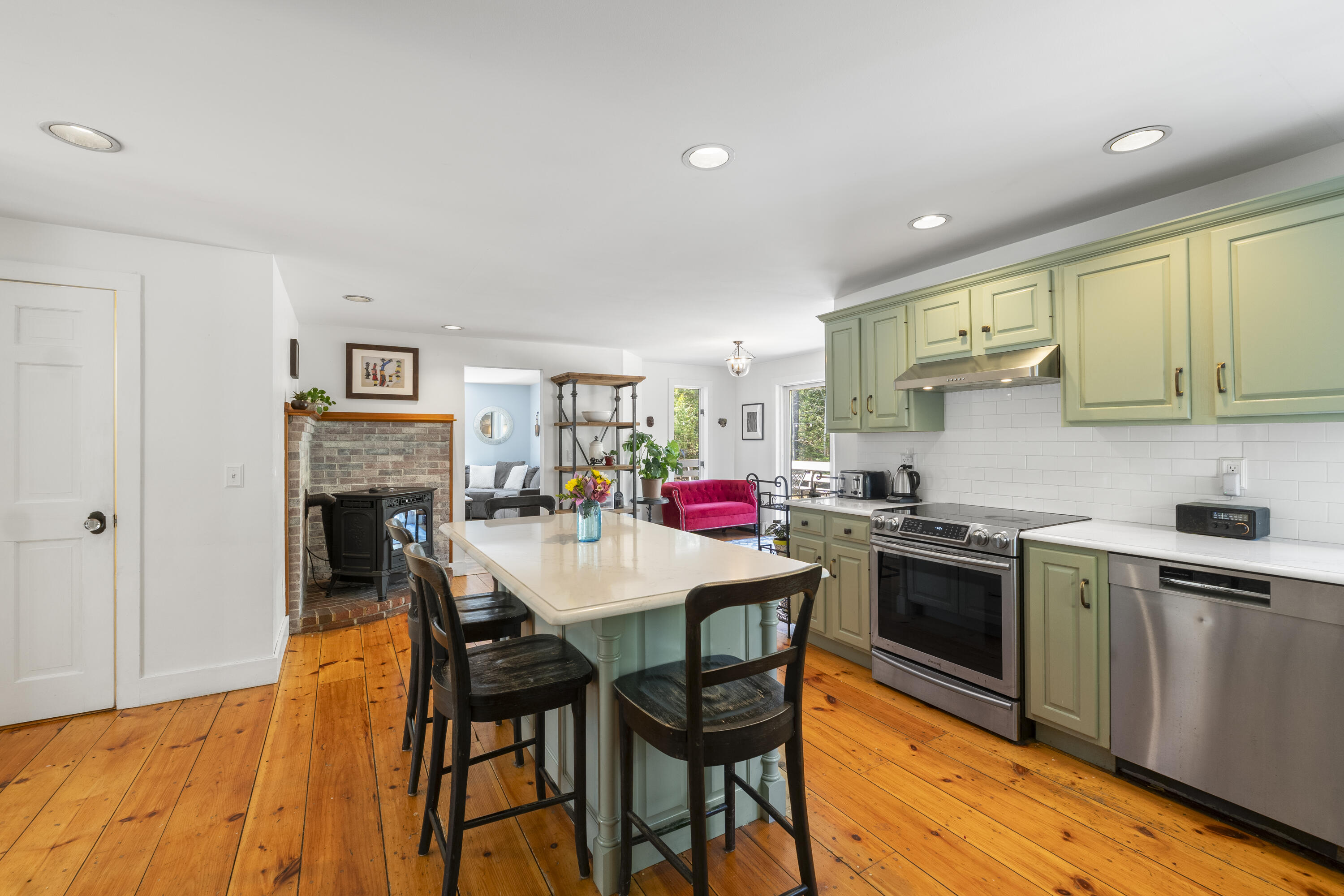 17 Edes Road