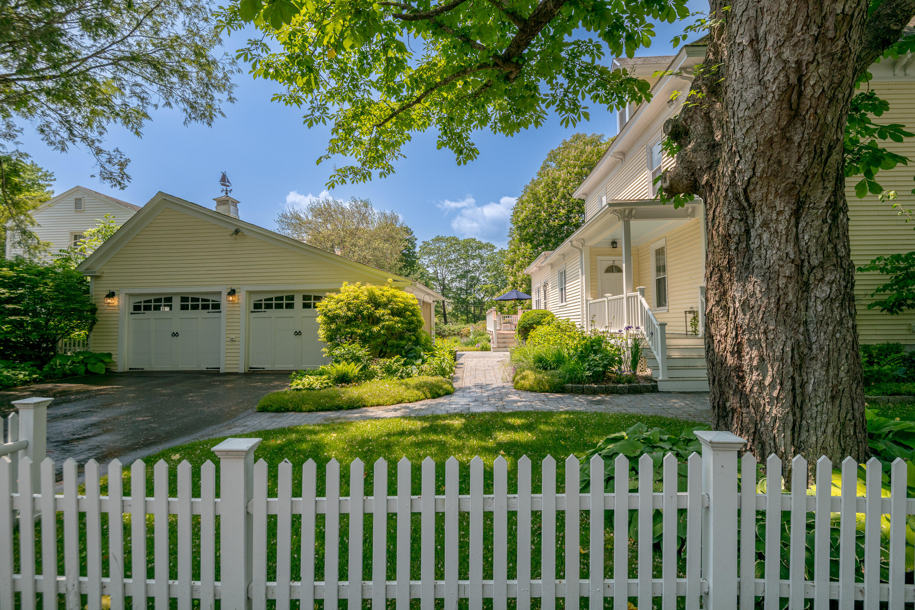 33 Maine Street