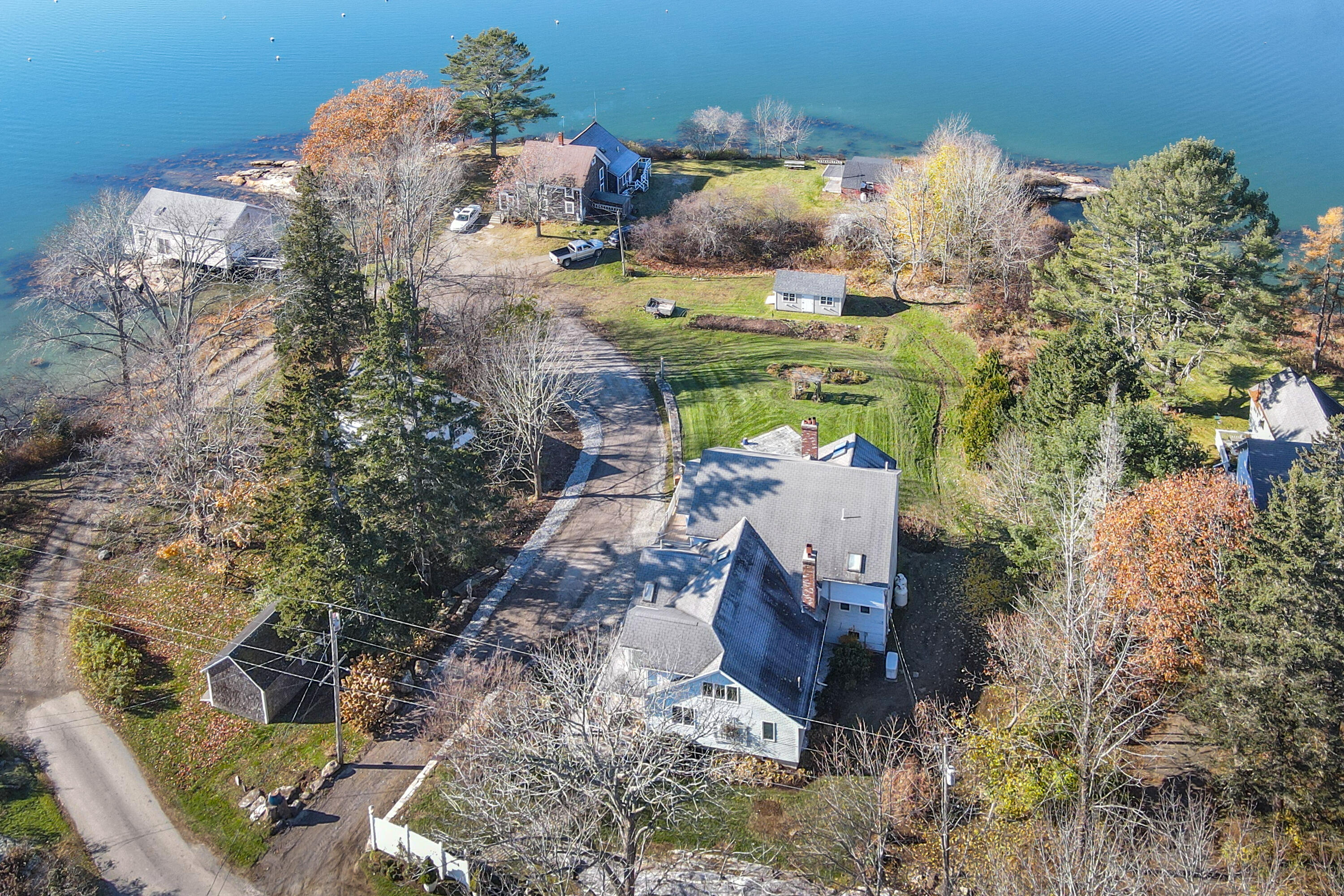 77 Northern Point Road