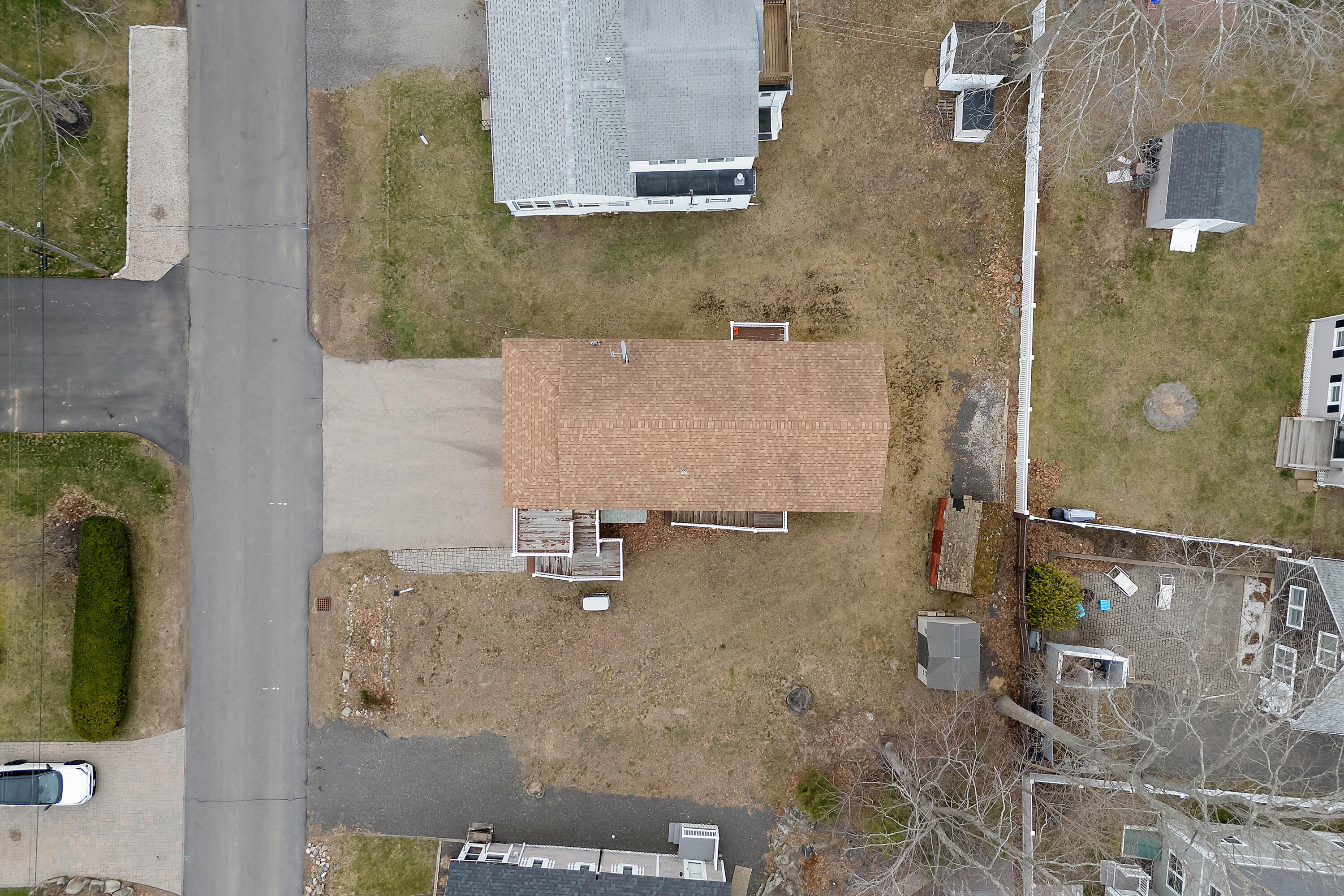 16 Oceanside Avenue E