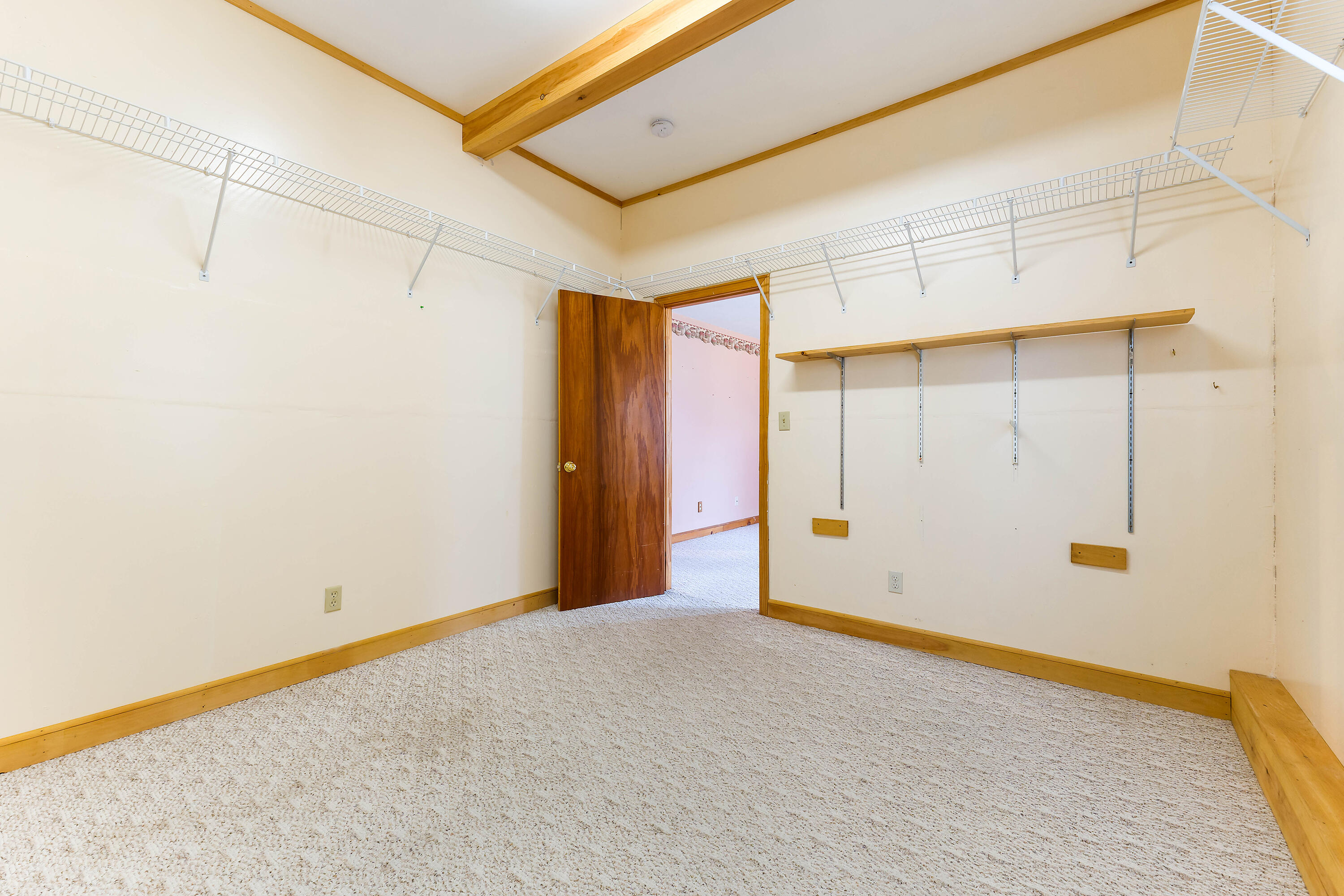 16 Oceanside Avenue E