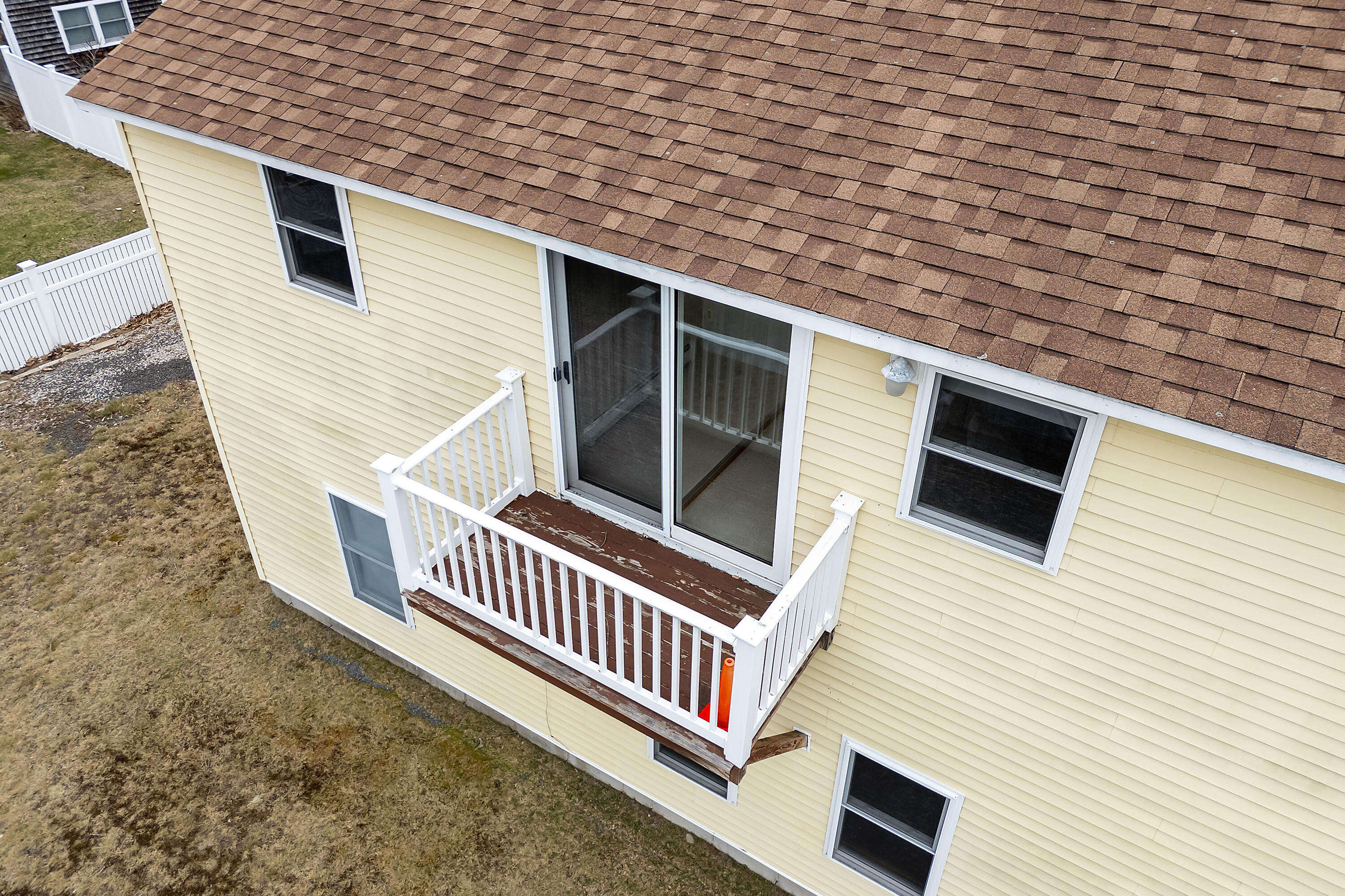 16 Oceanside Avenue E