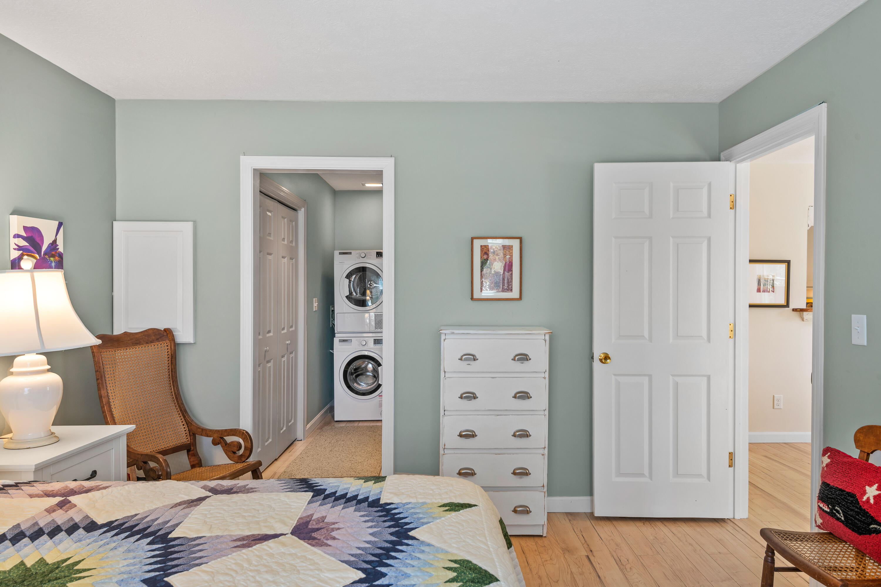 8 Arlington Avenue A-1
