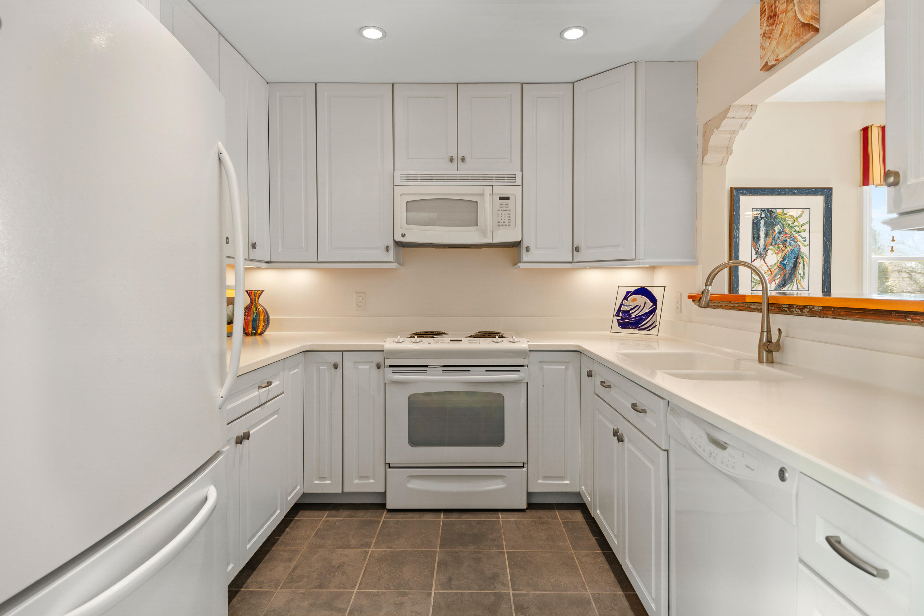 8 Arlington Avenue A-1