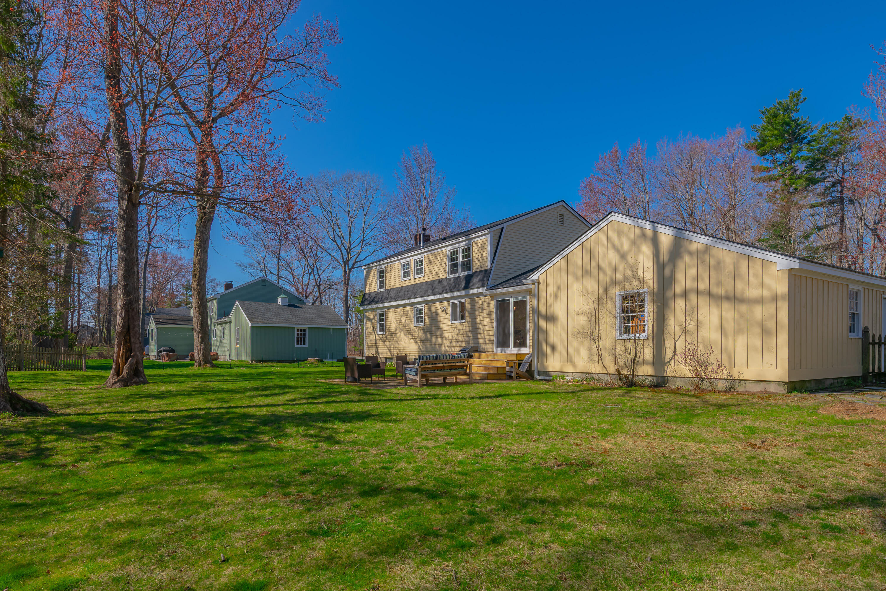 64 Brentwood Road