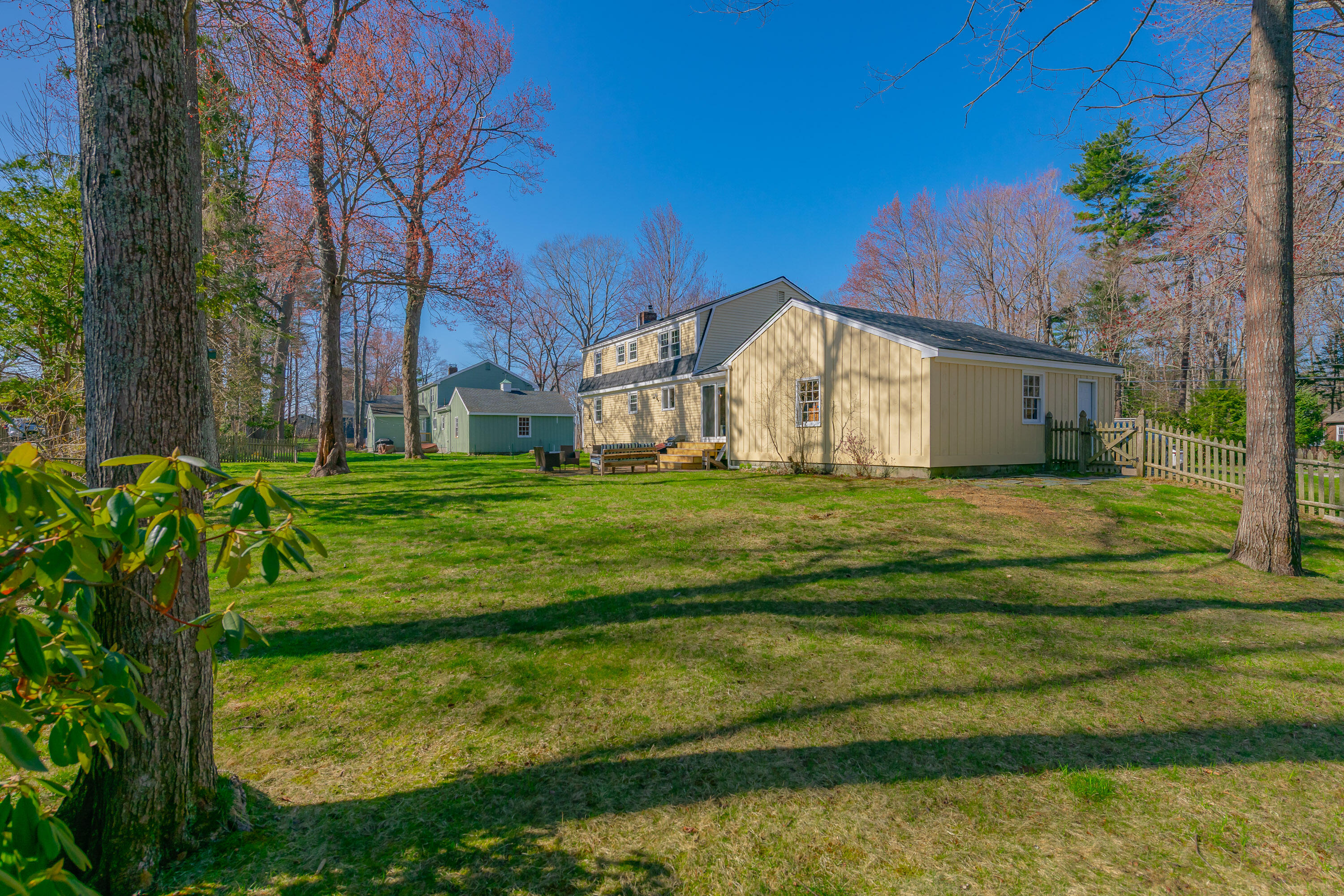 64 Brentwood Road