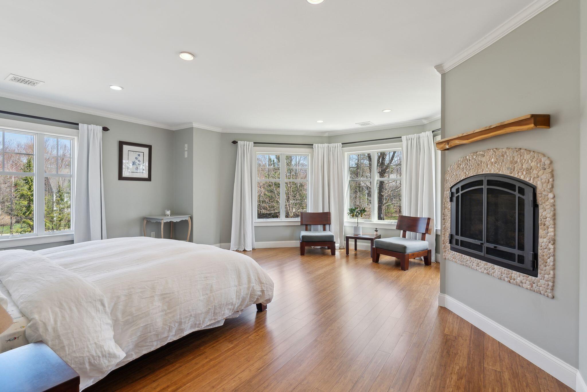 1 Cardinal Lane