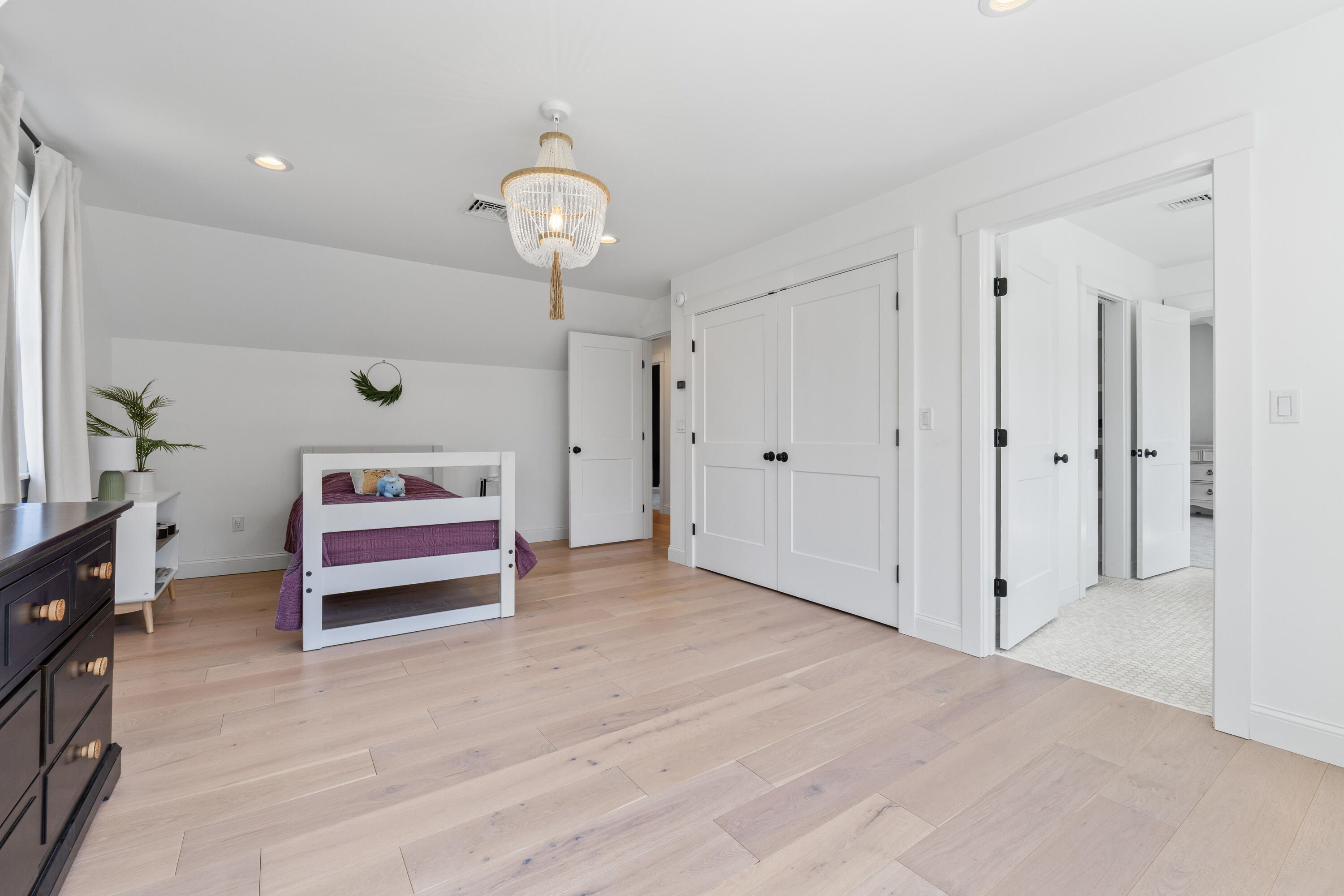 271 River Road