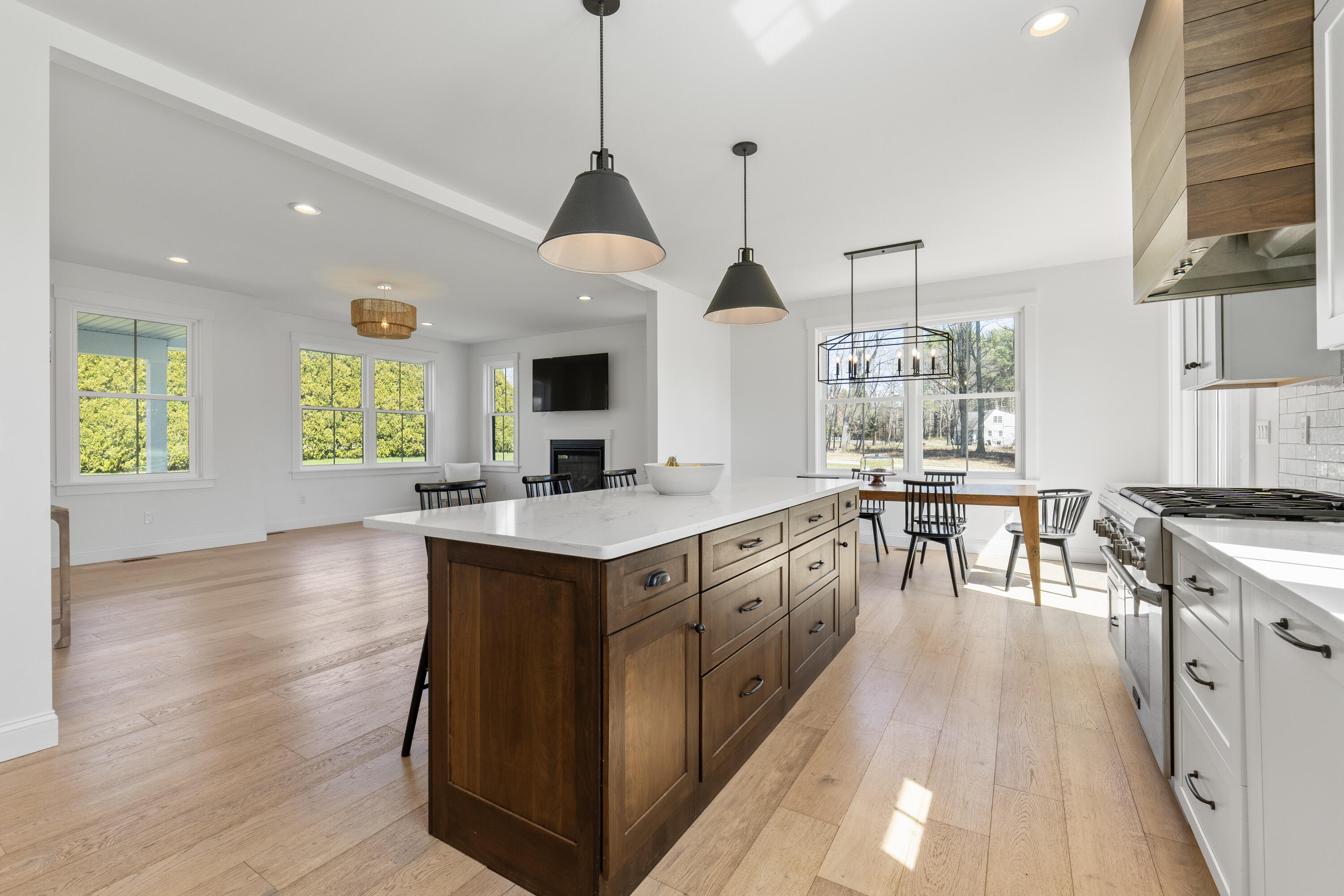 271 River Road