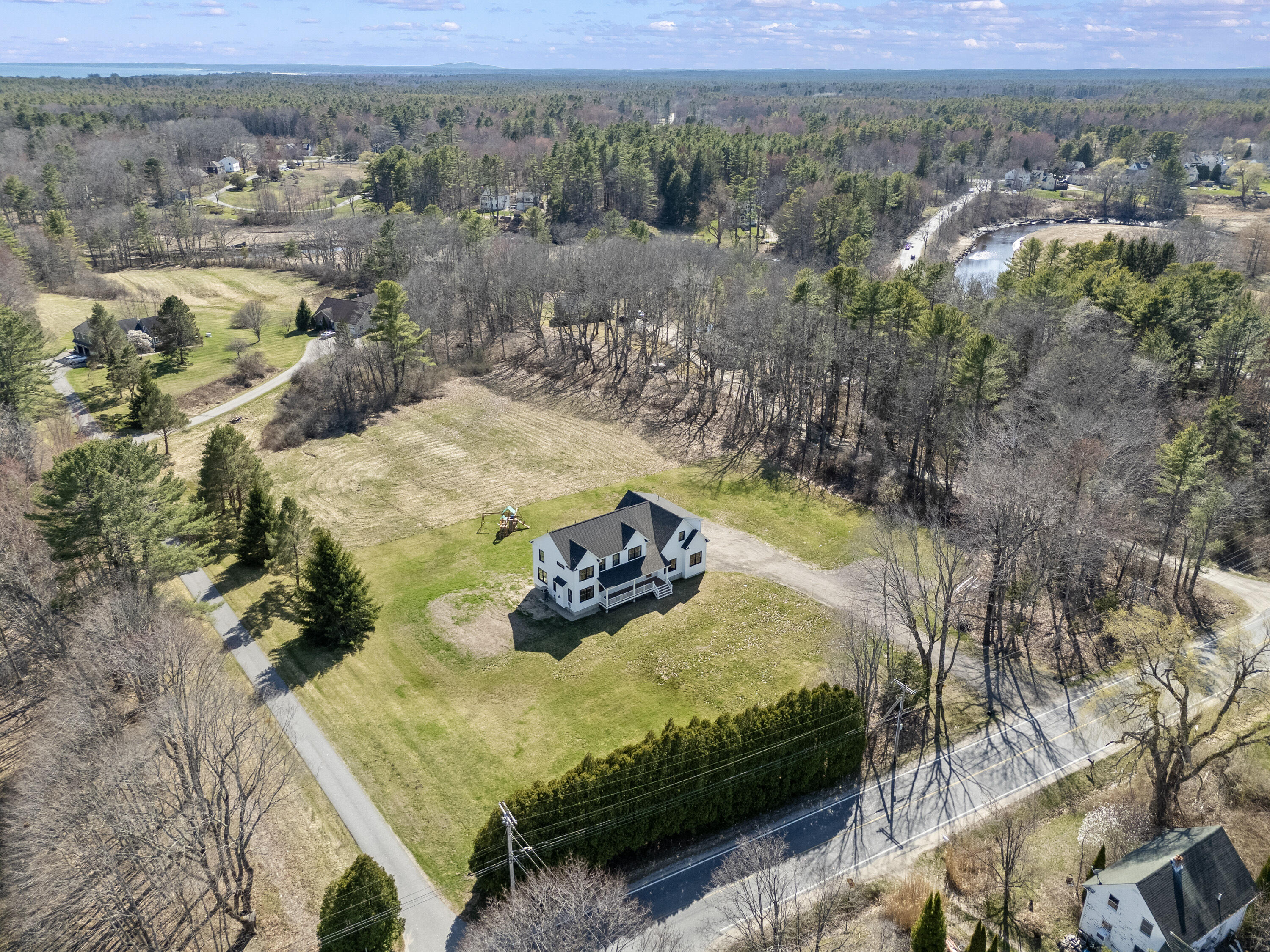 271 River Road