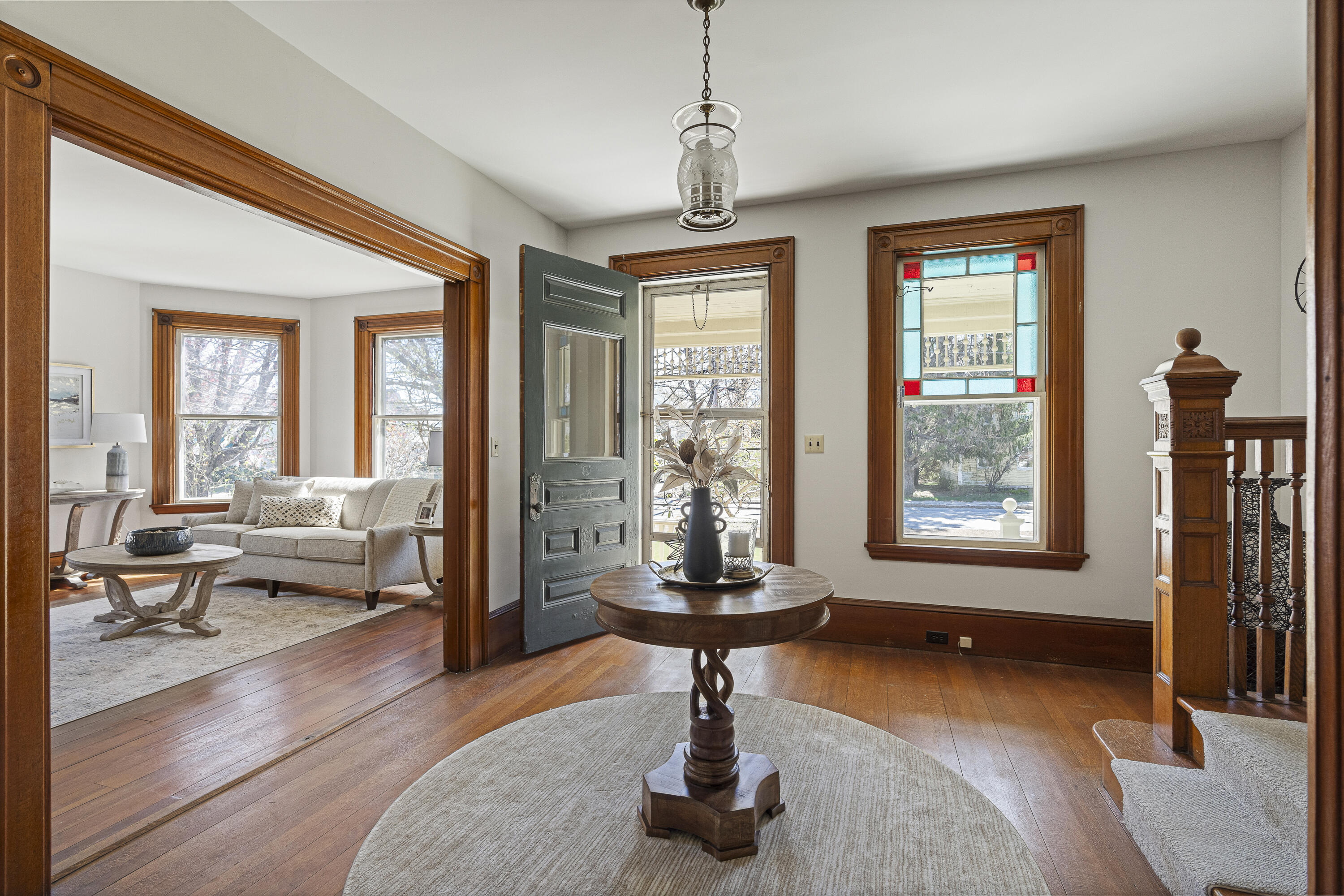 60 East Elm Street