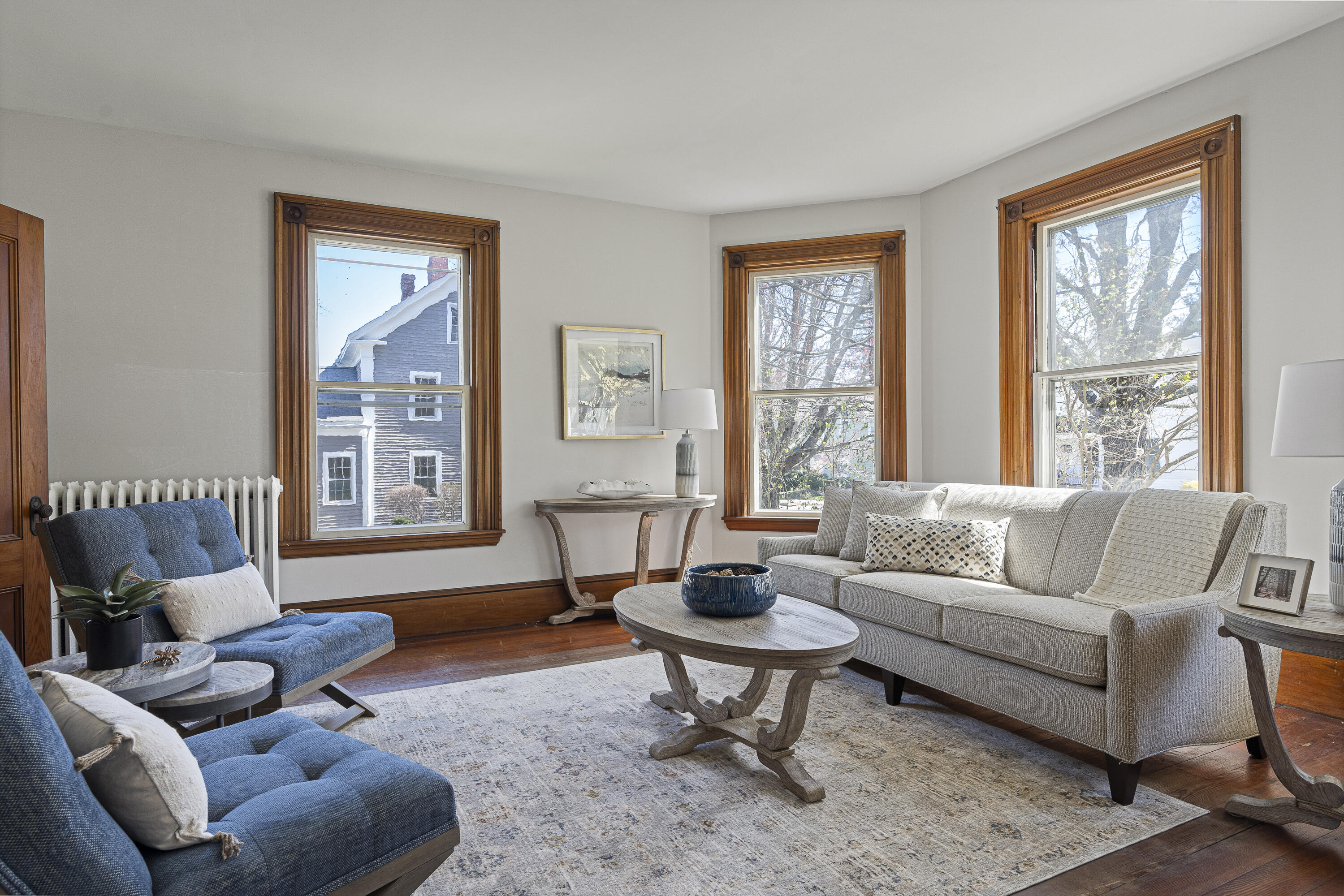 60 East Elm Street
