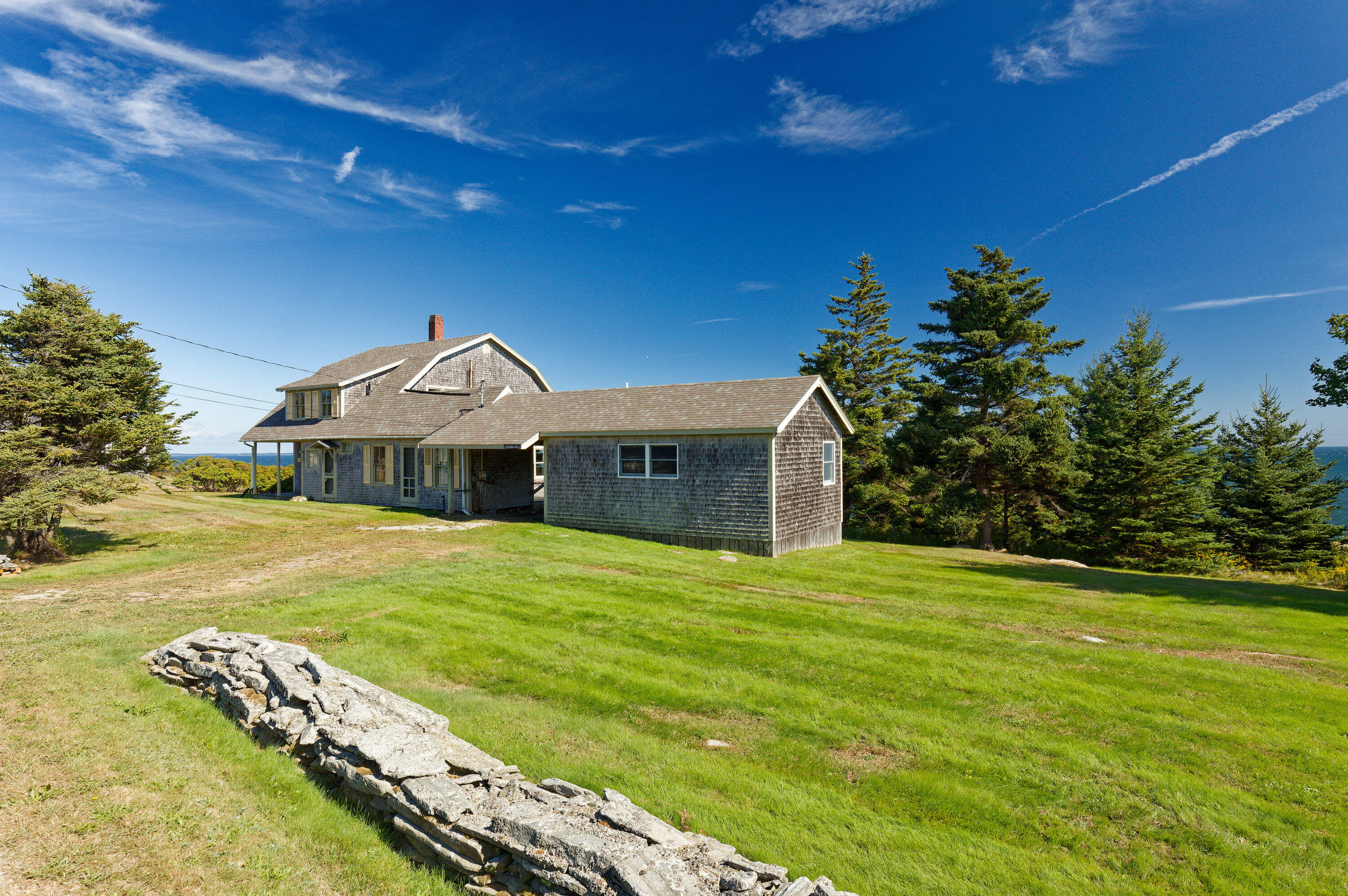 33 Cliff Road