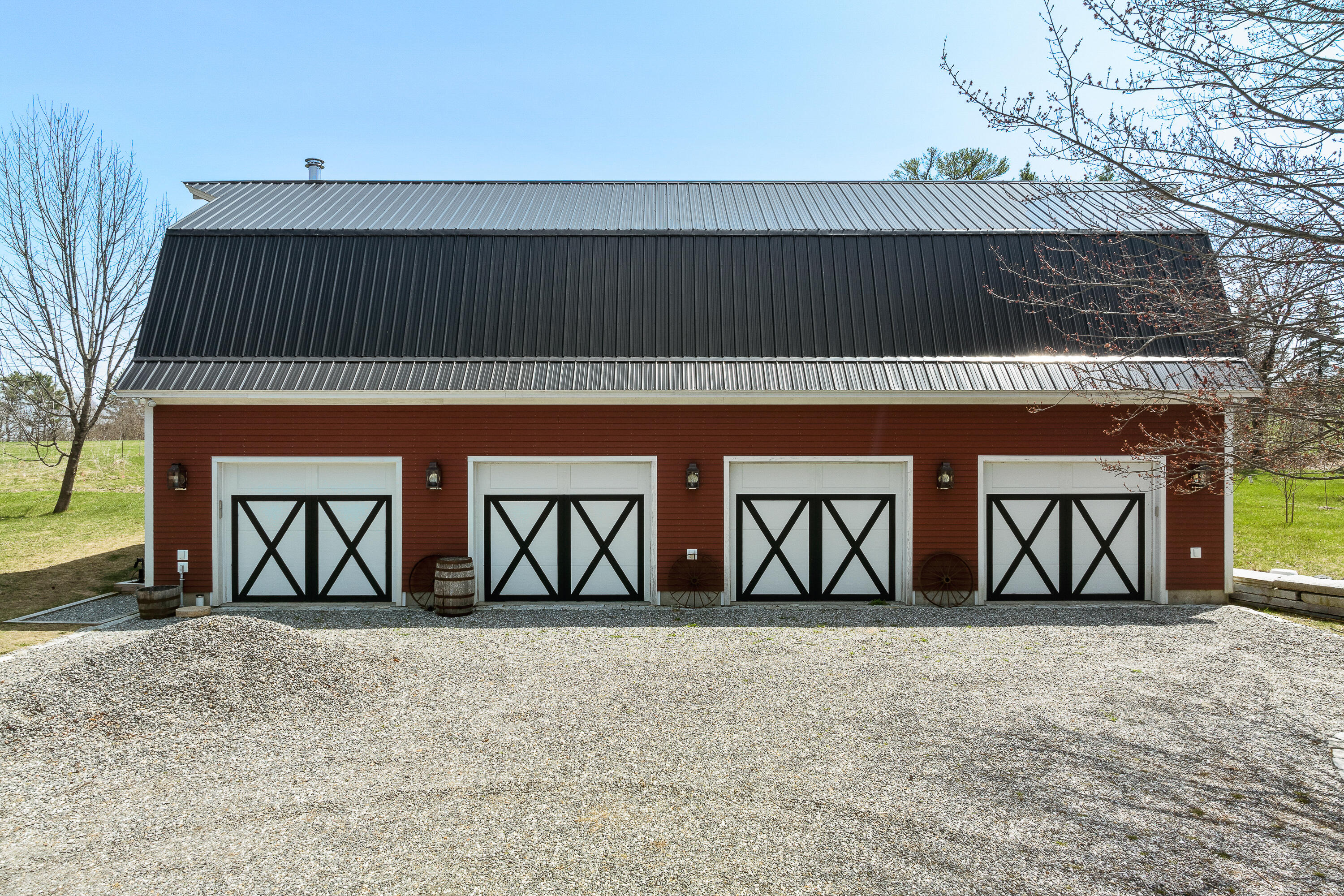 875 N Parish Road
