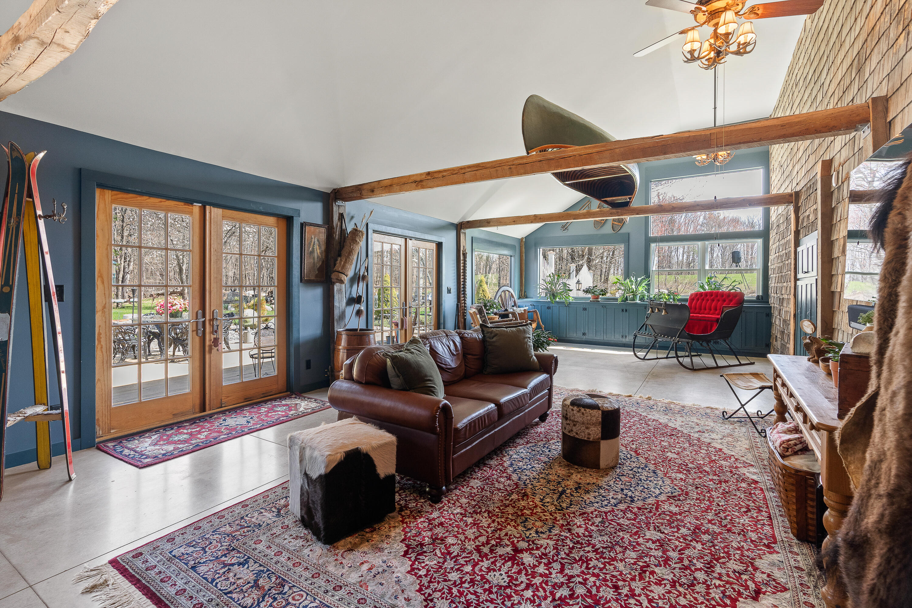 875 N Parish Road