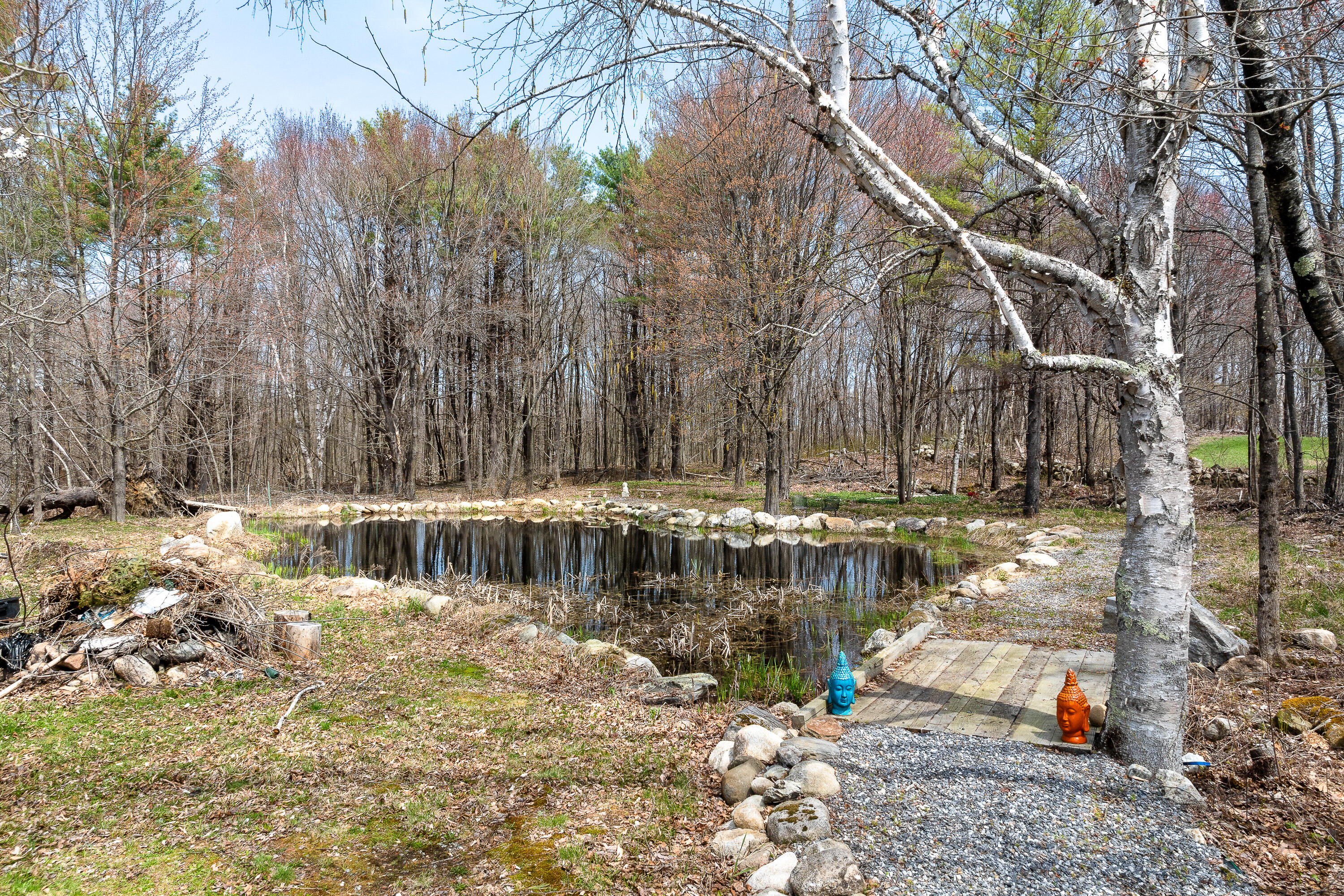 875 N Parish Road