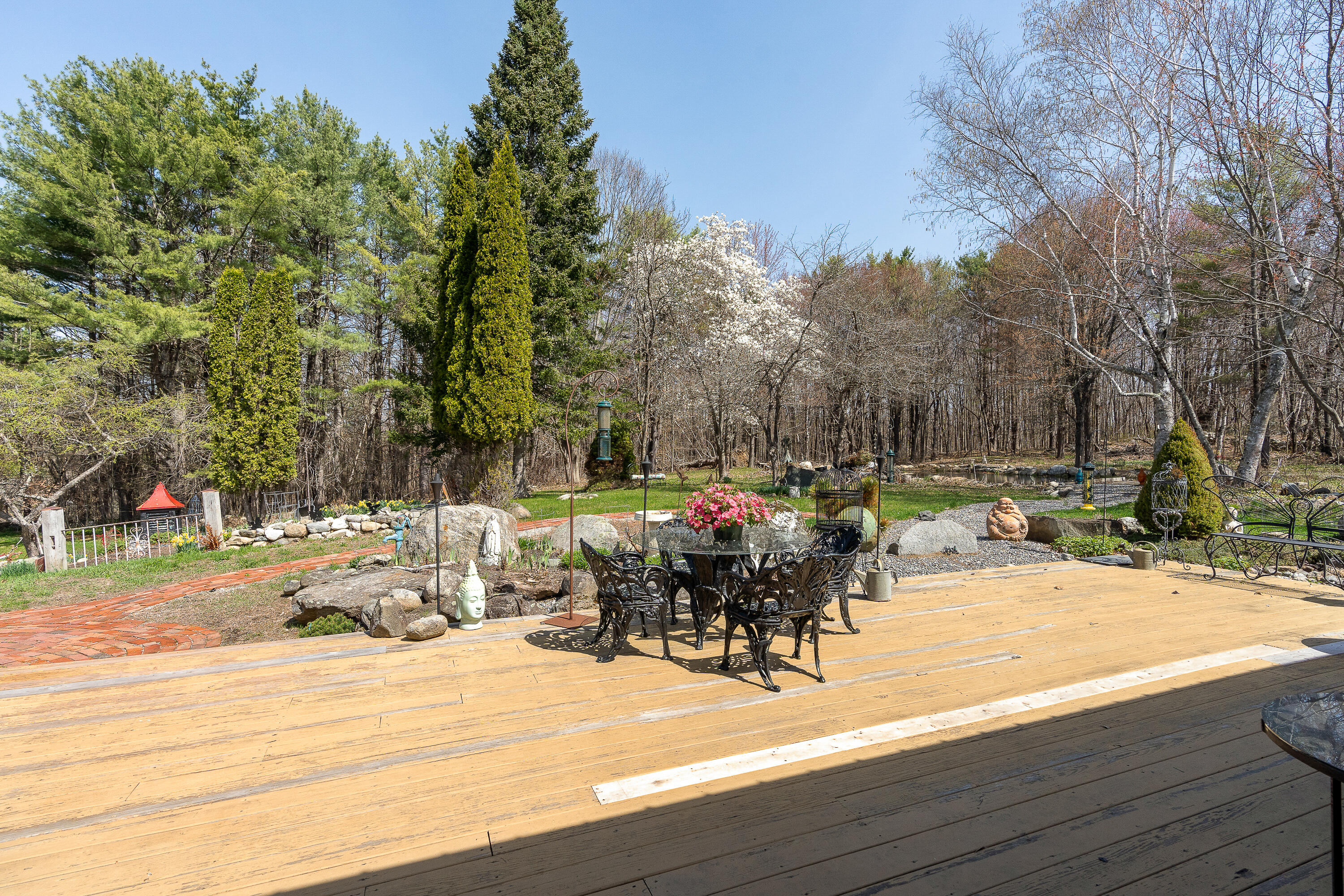 875 N Parish Road