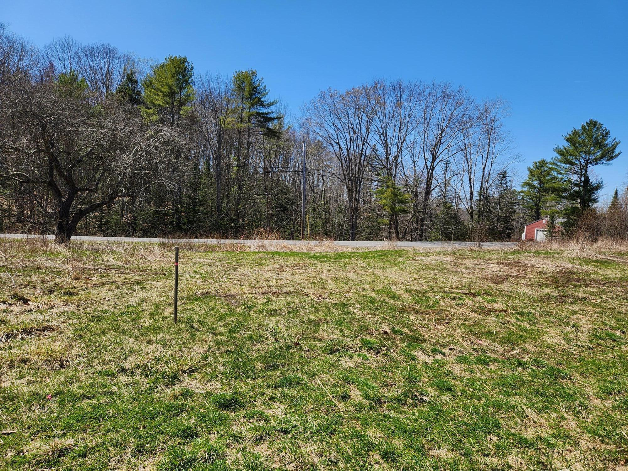 99 E East Neck Road