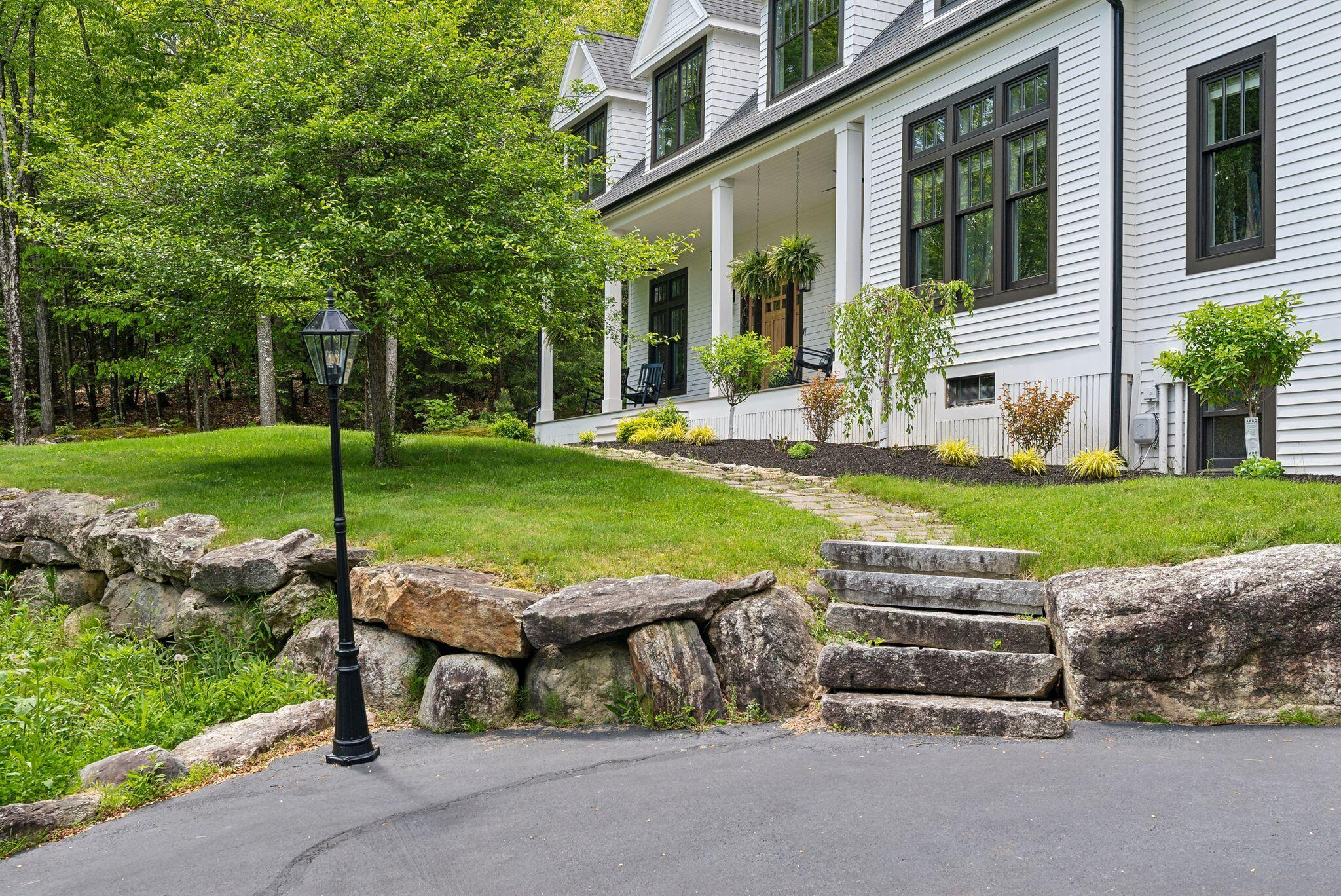 239 Hunter Way