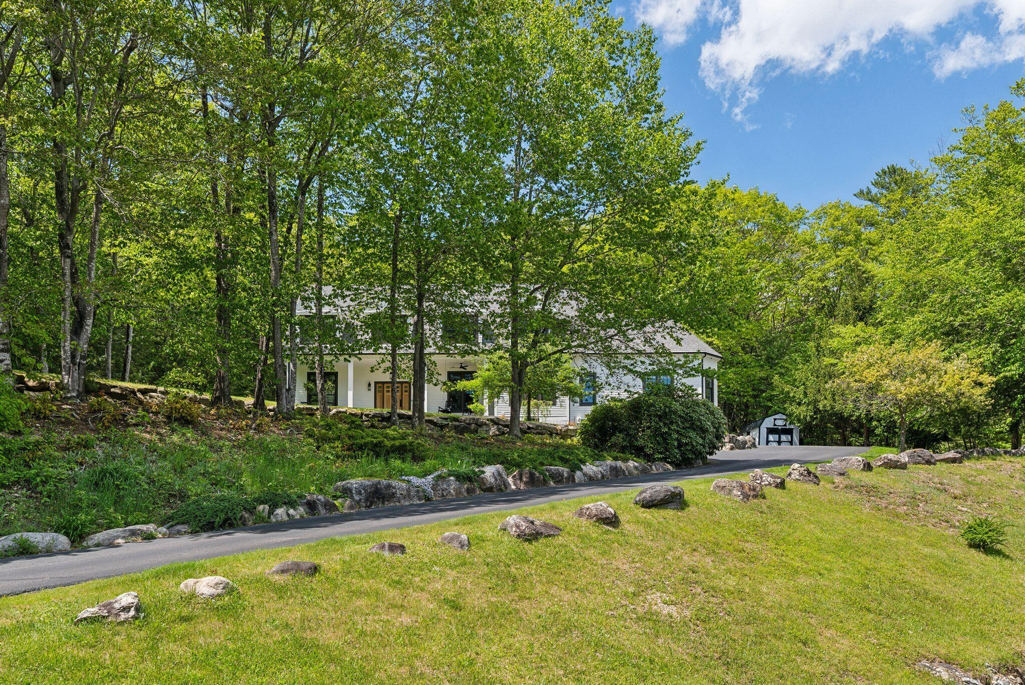239 Hunter Way