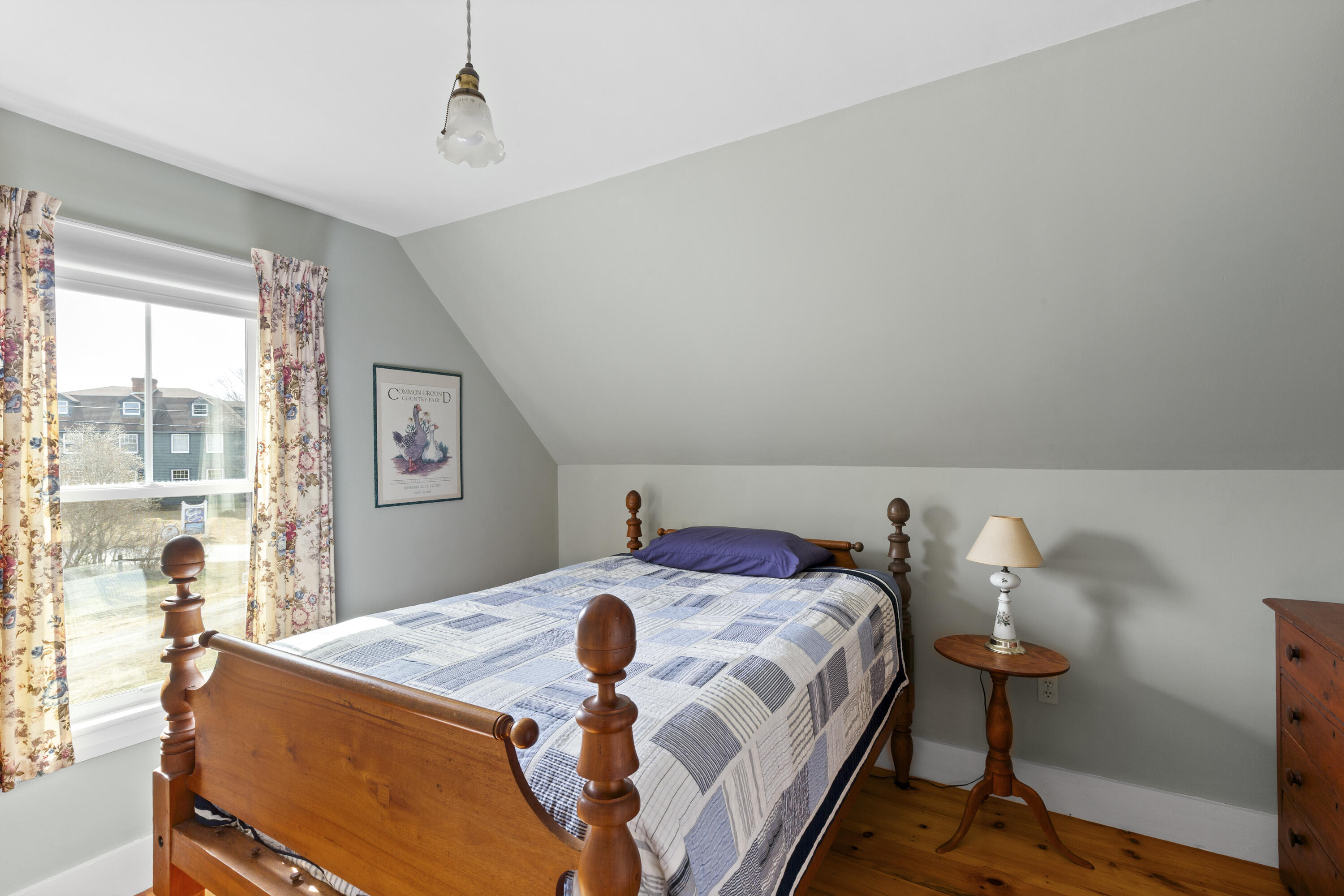 10 Leeman Hill Road