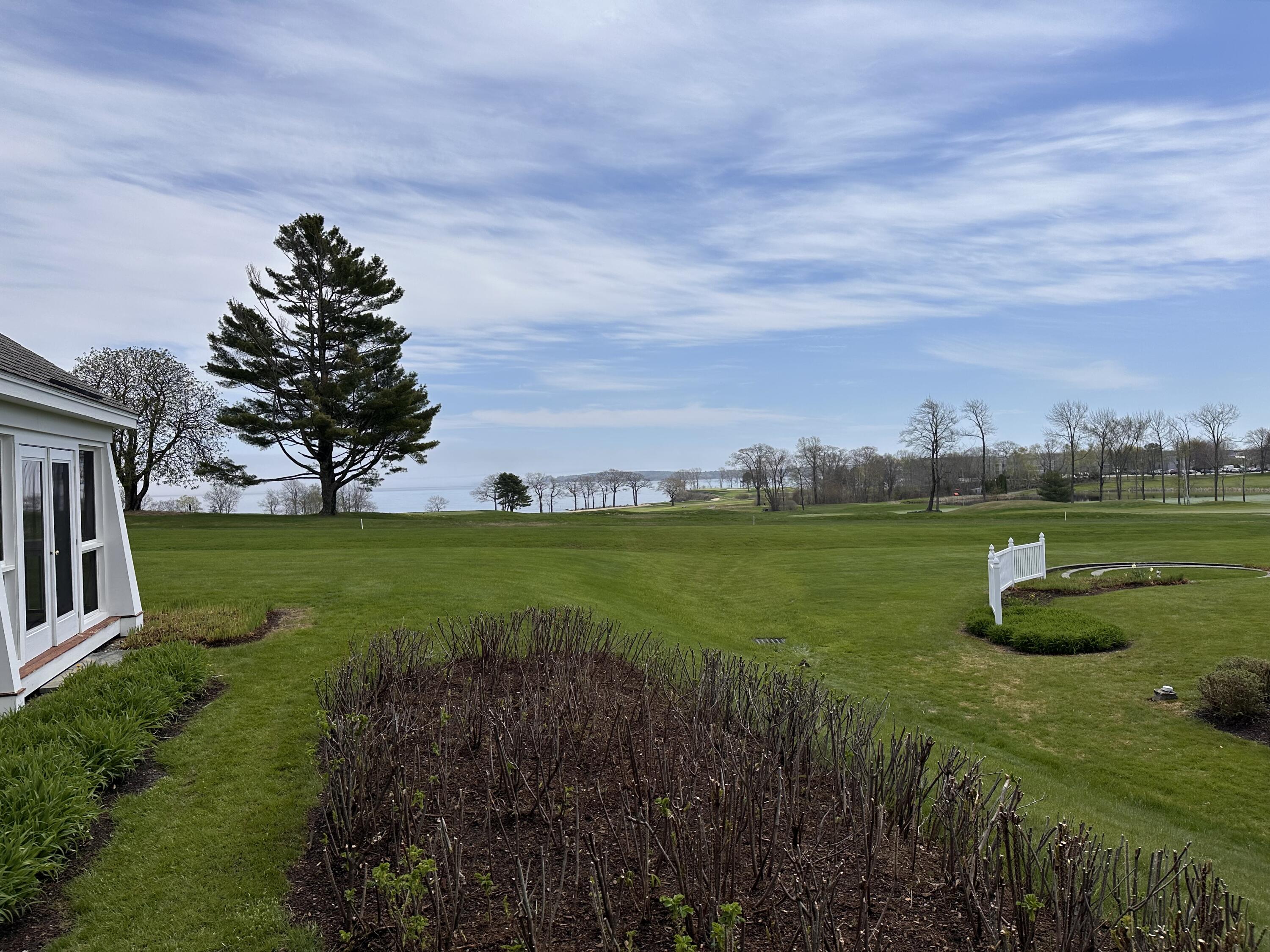 54 Village Way 54