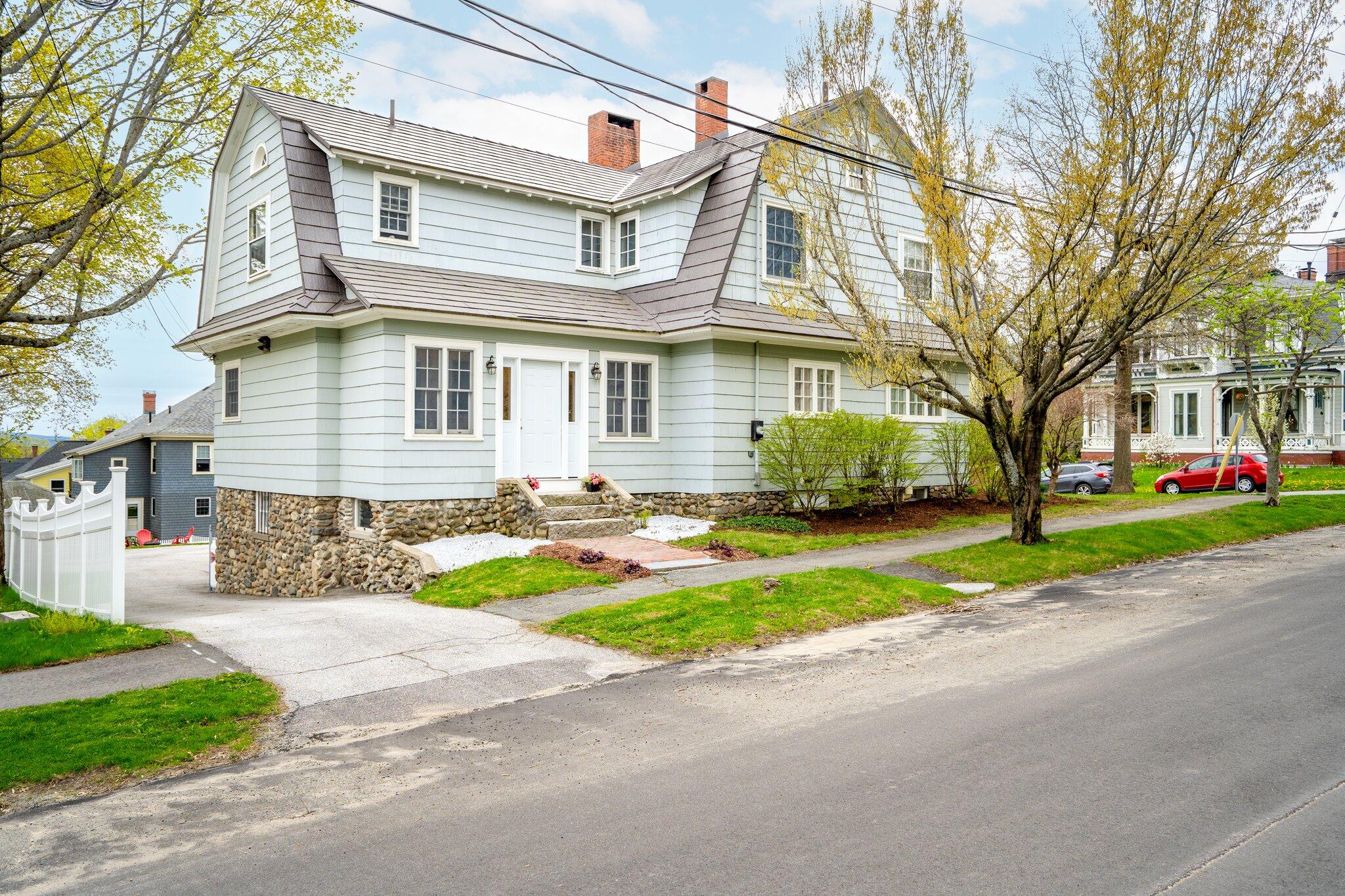 89 Fountain Street