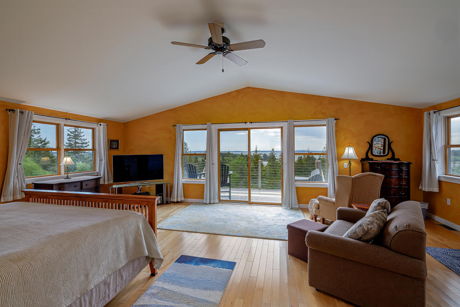 290 Clark Point Road
