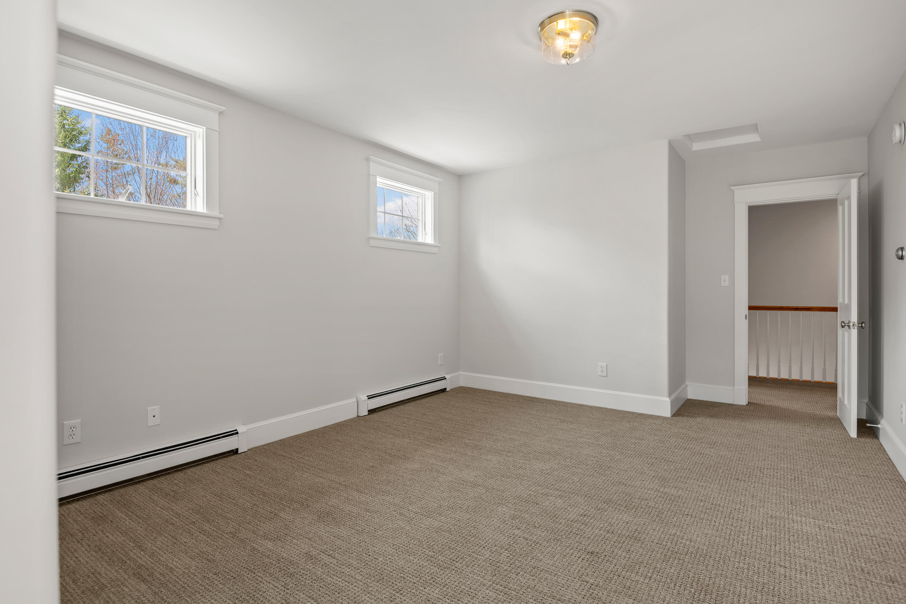 154 S Freeport Road