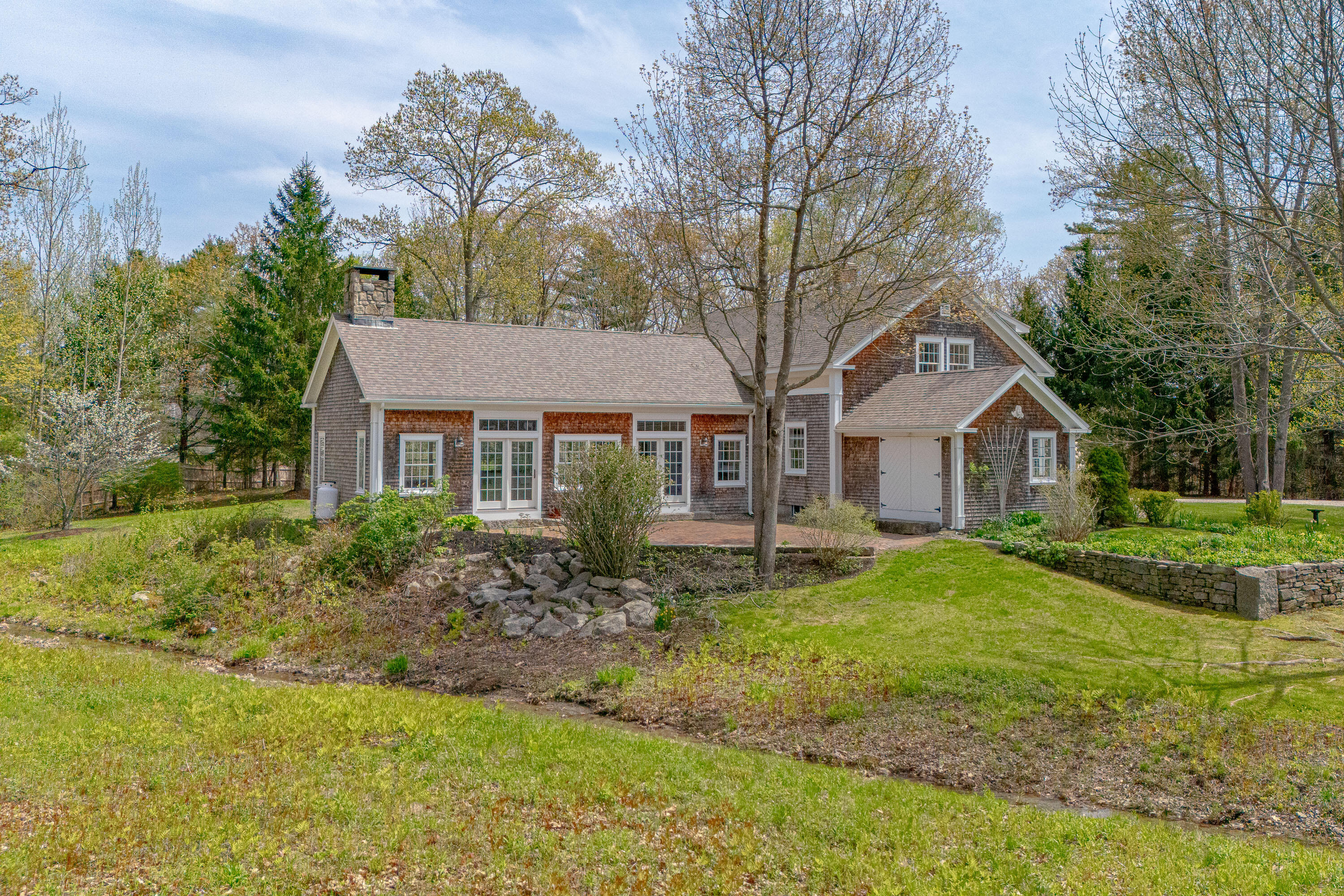 154 S Freeport Road