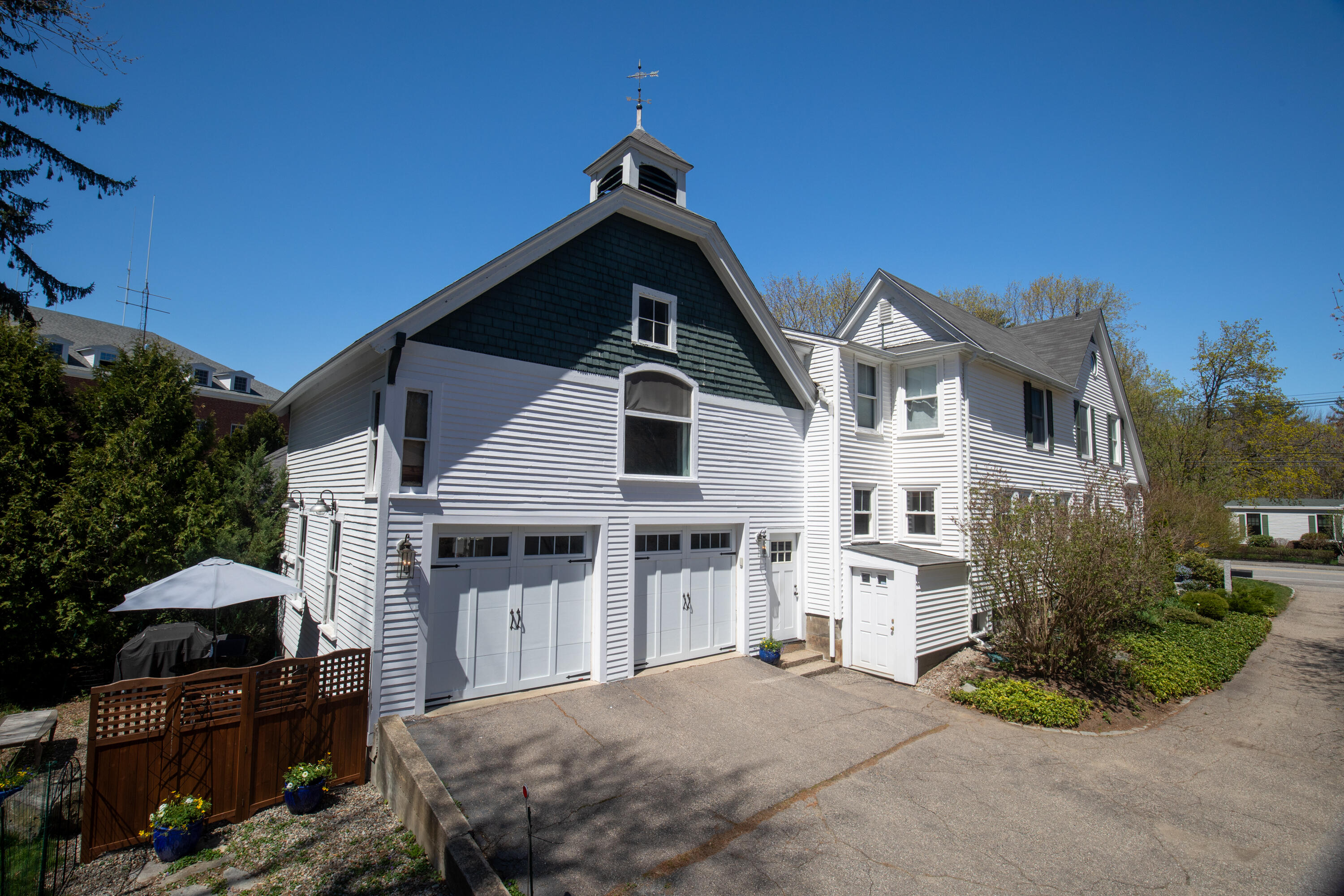 11 Summer Street