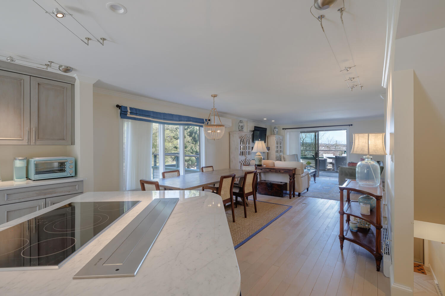 10 Robinson Lane 22