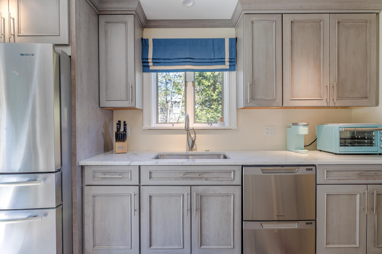 10 Robinson Lane 22