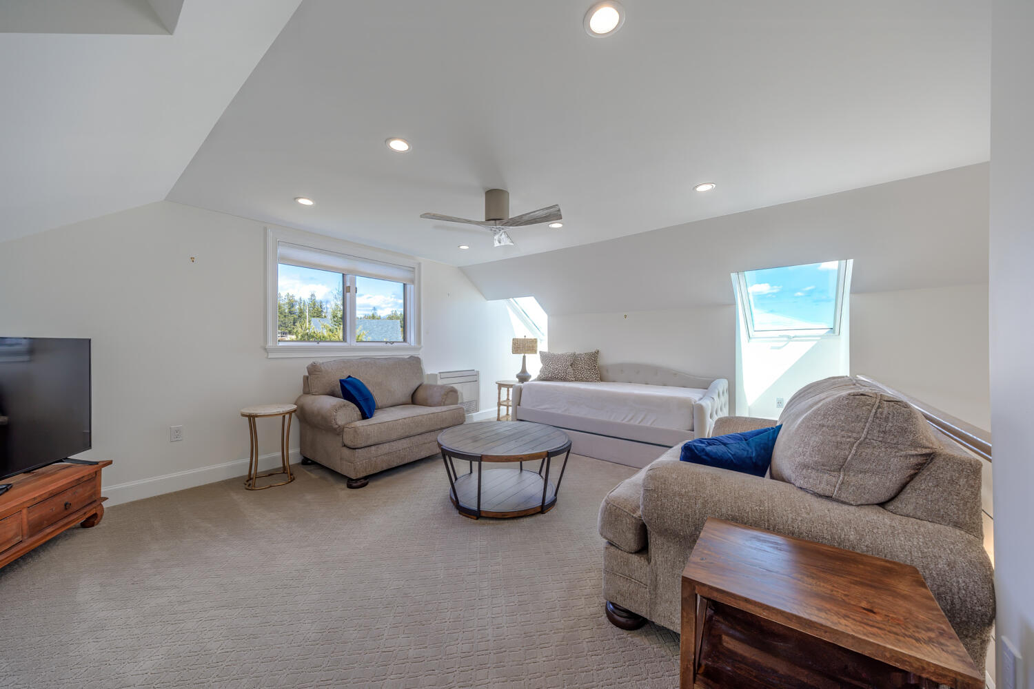 10 Robinson Lane 22