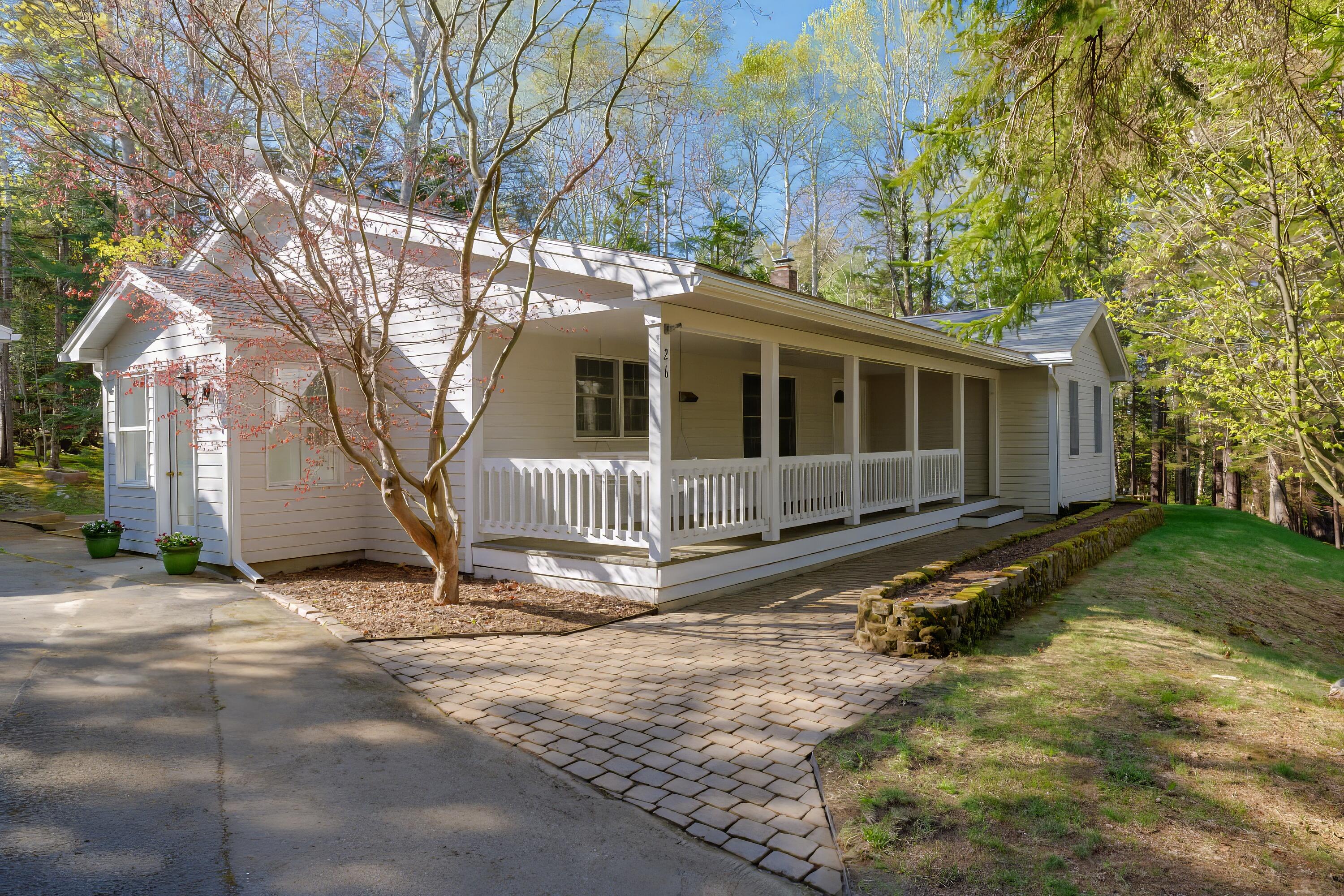 26 Tennis Club Road