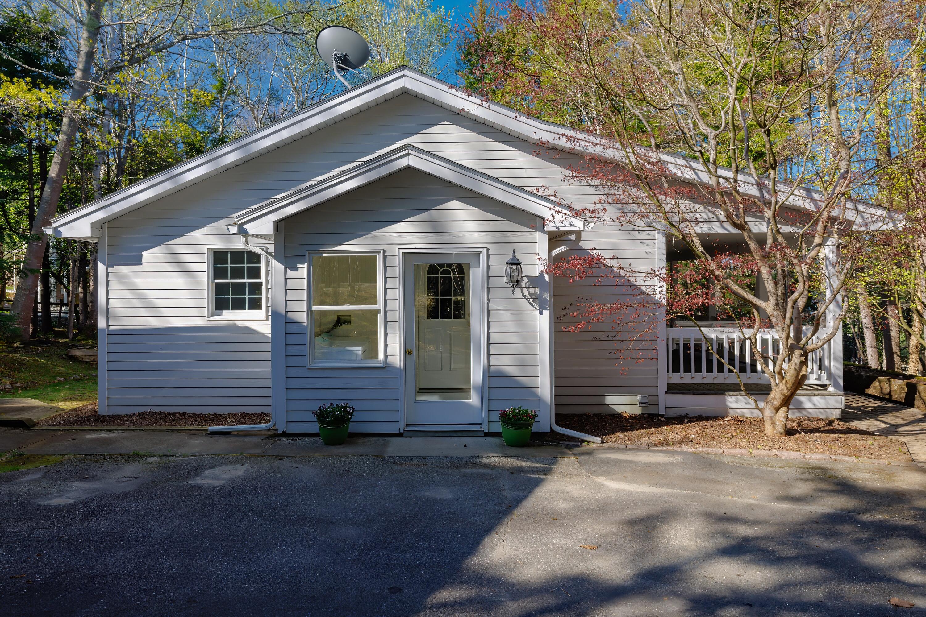 26 Tennis Club Road